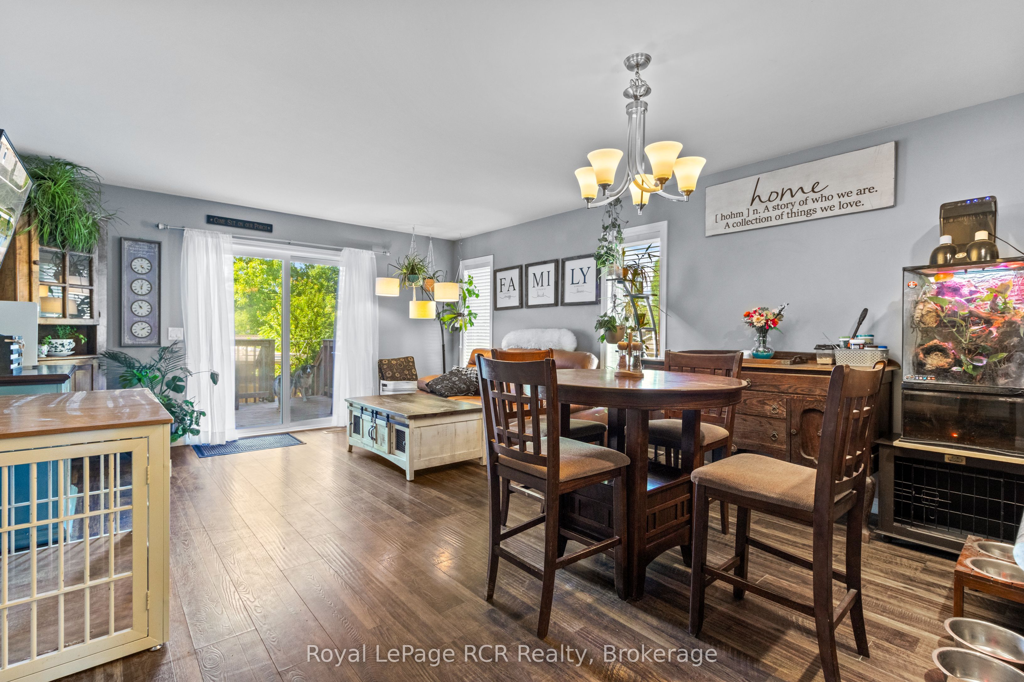 724 Elgin Street Property Photo 19