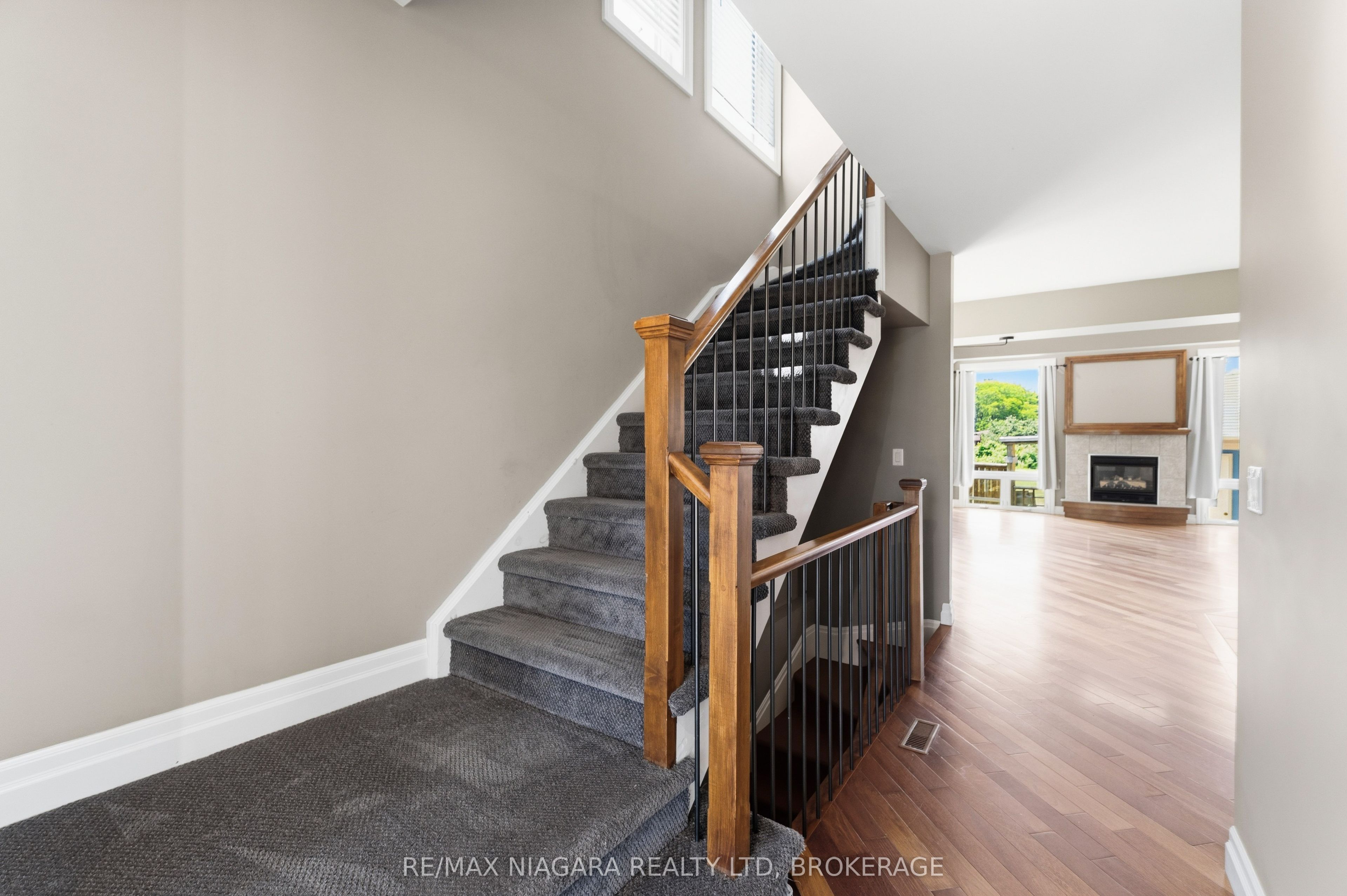 291 Vine Street Property Photo 19