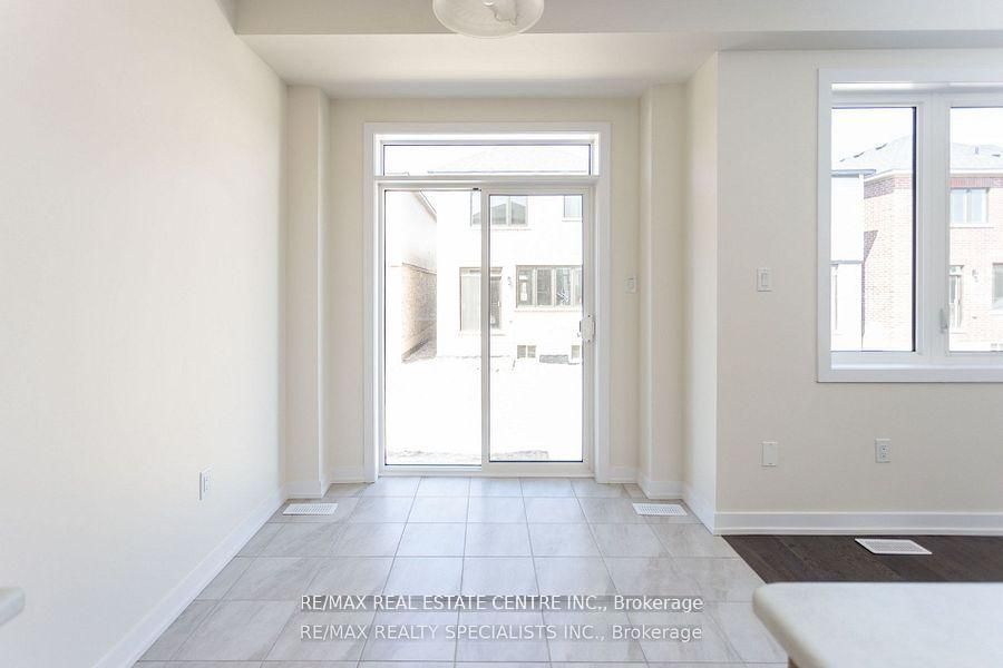16 Monteith Drive S Property Photo 26