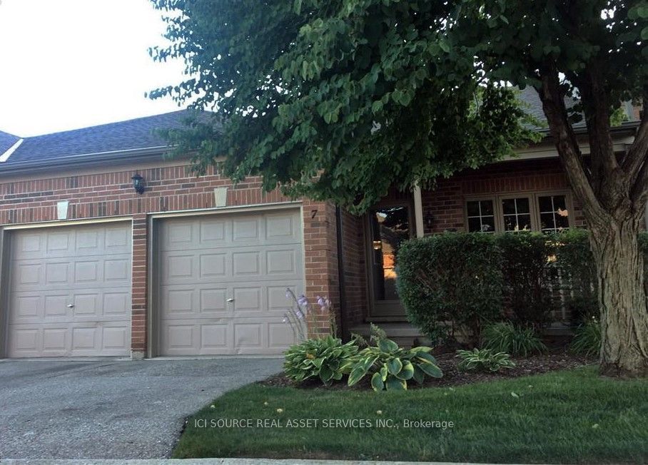 205 North Centre Road 7 Property Photo 1