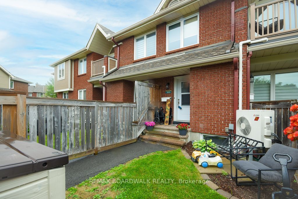 1760 Cabaret Lane 205 Property Photo 1
