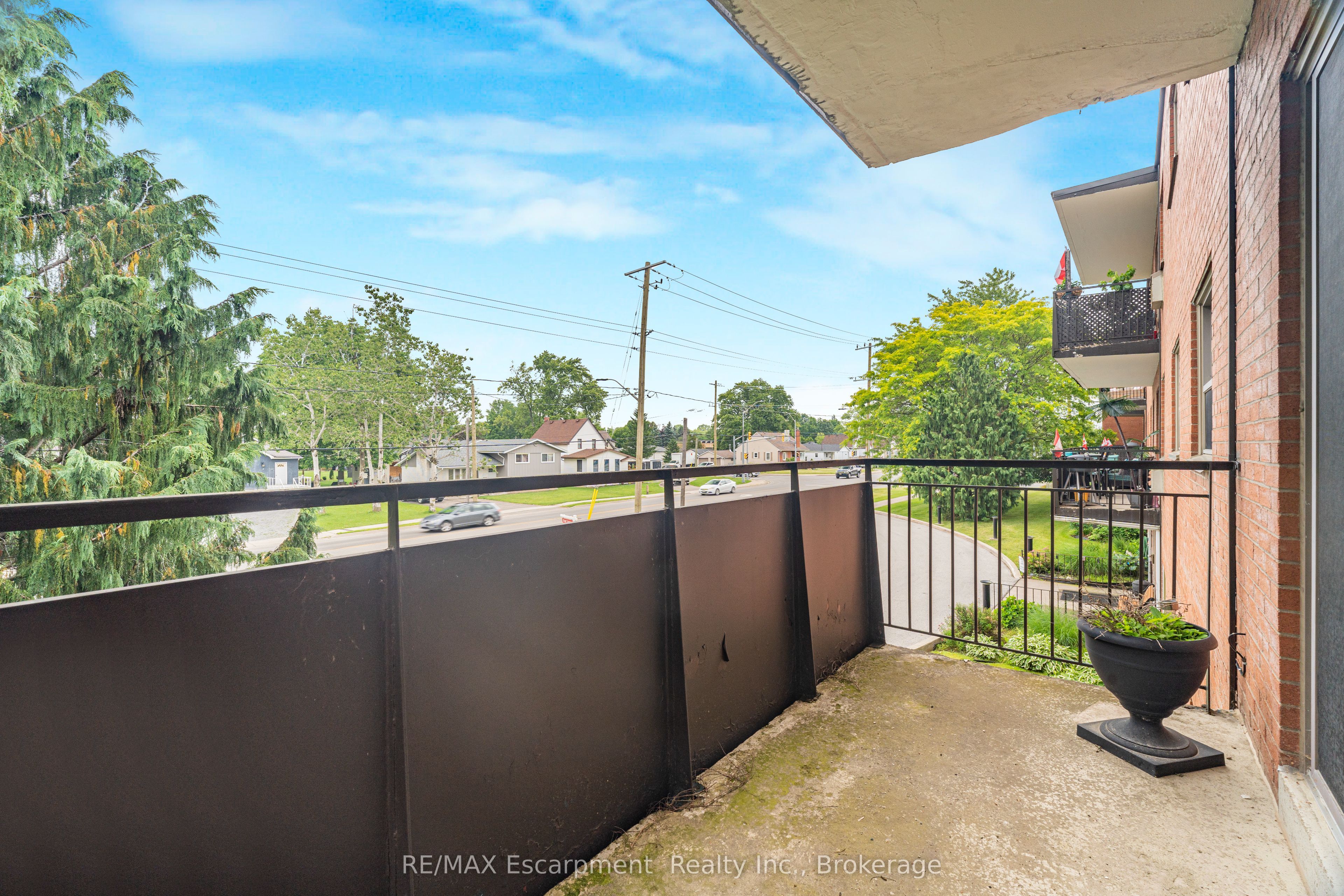 485 Thorold Road 203 Property Photo 24