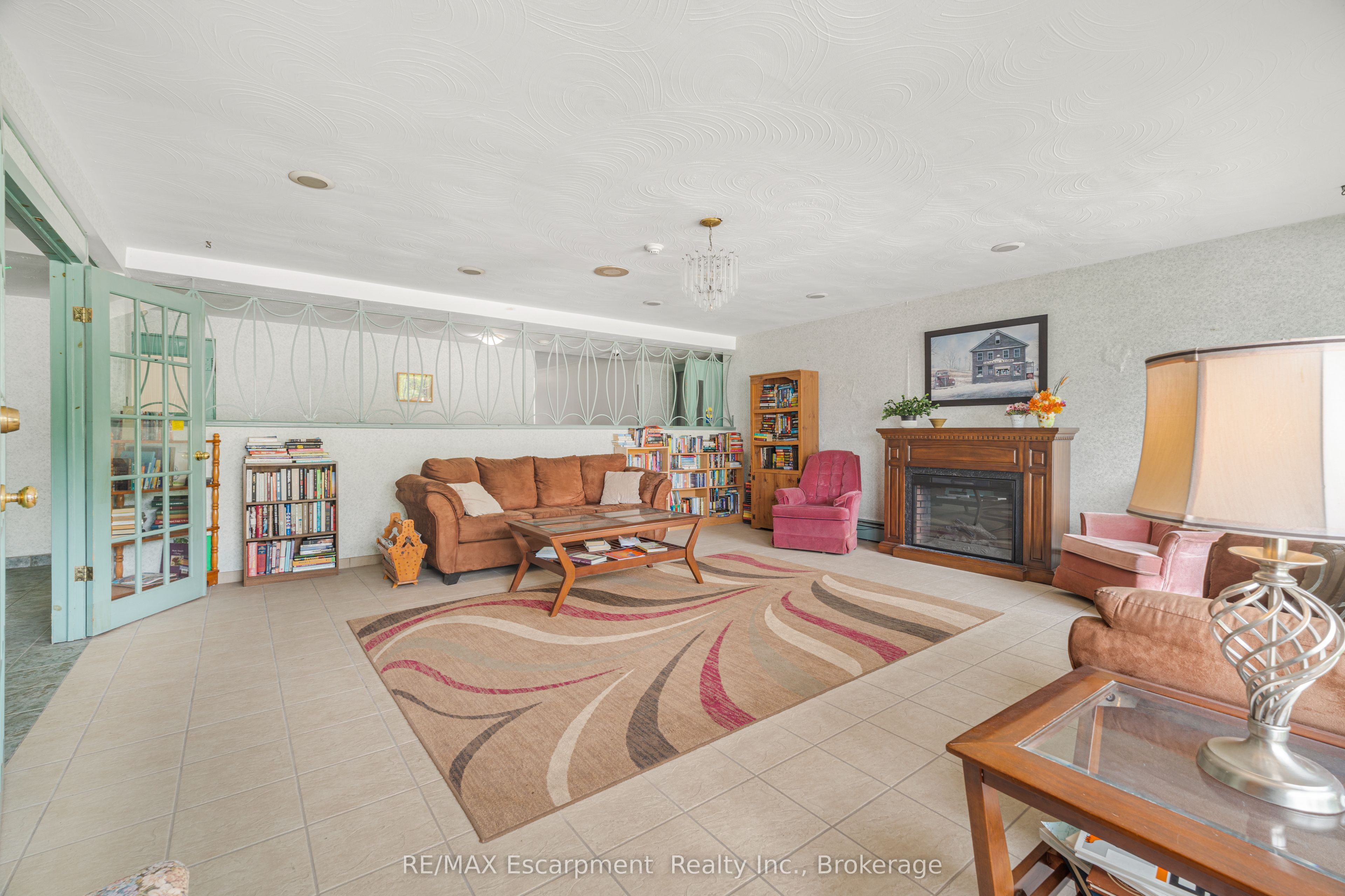 485 Thorold Road 203 Property Photo 26