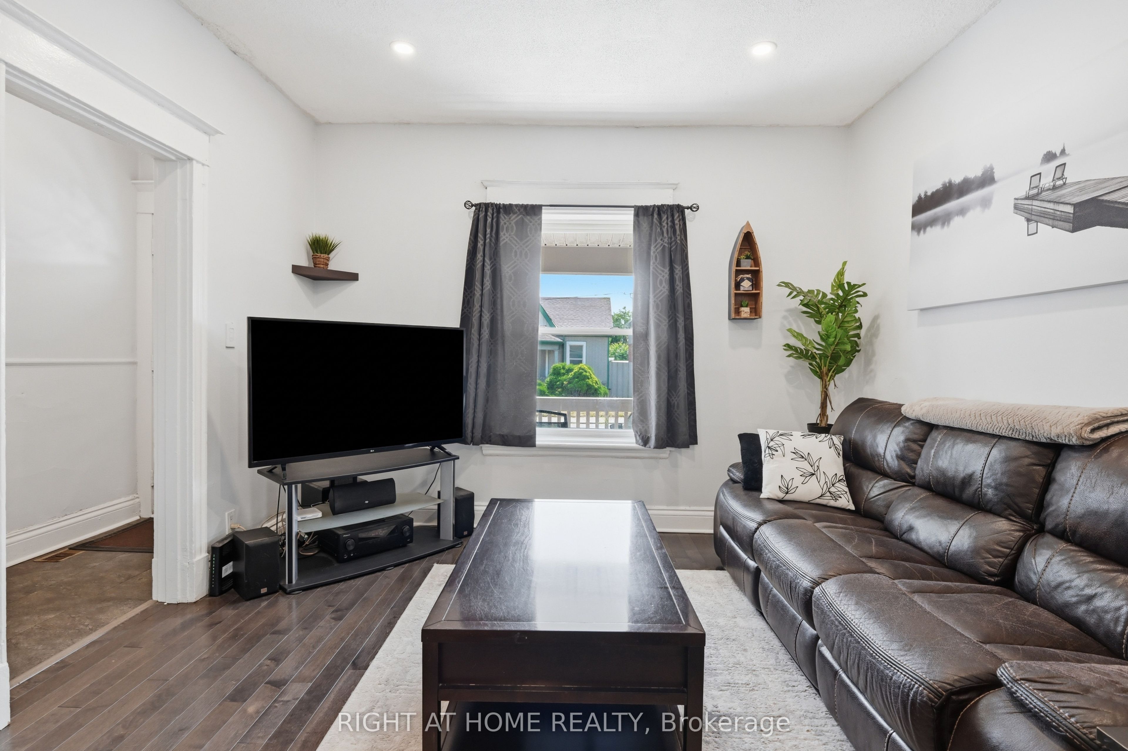 69 Hillyard Street Property Photo 7
