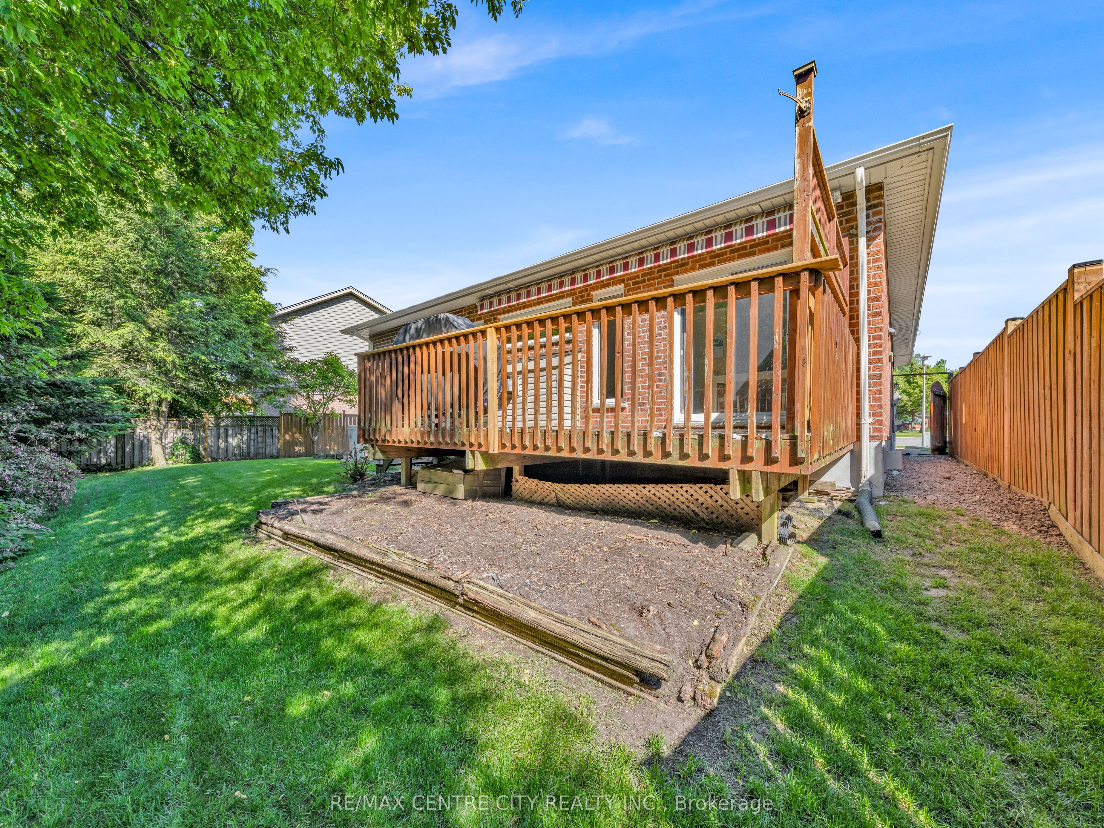 23 Brimley Court Property Photo 35