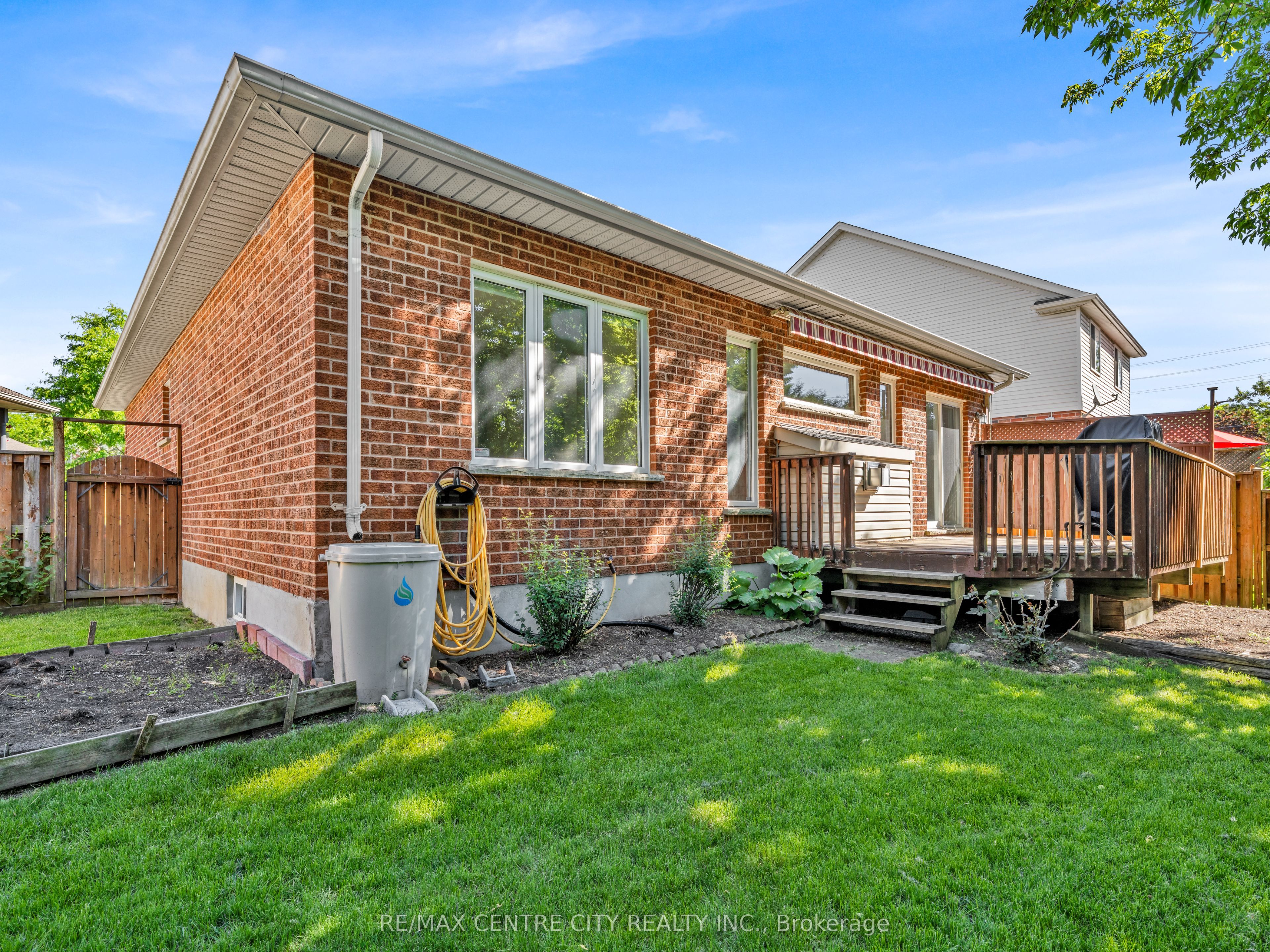 23 Brimley Court Property Photo 37