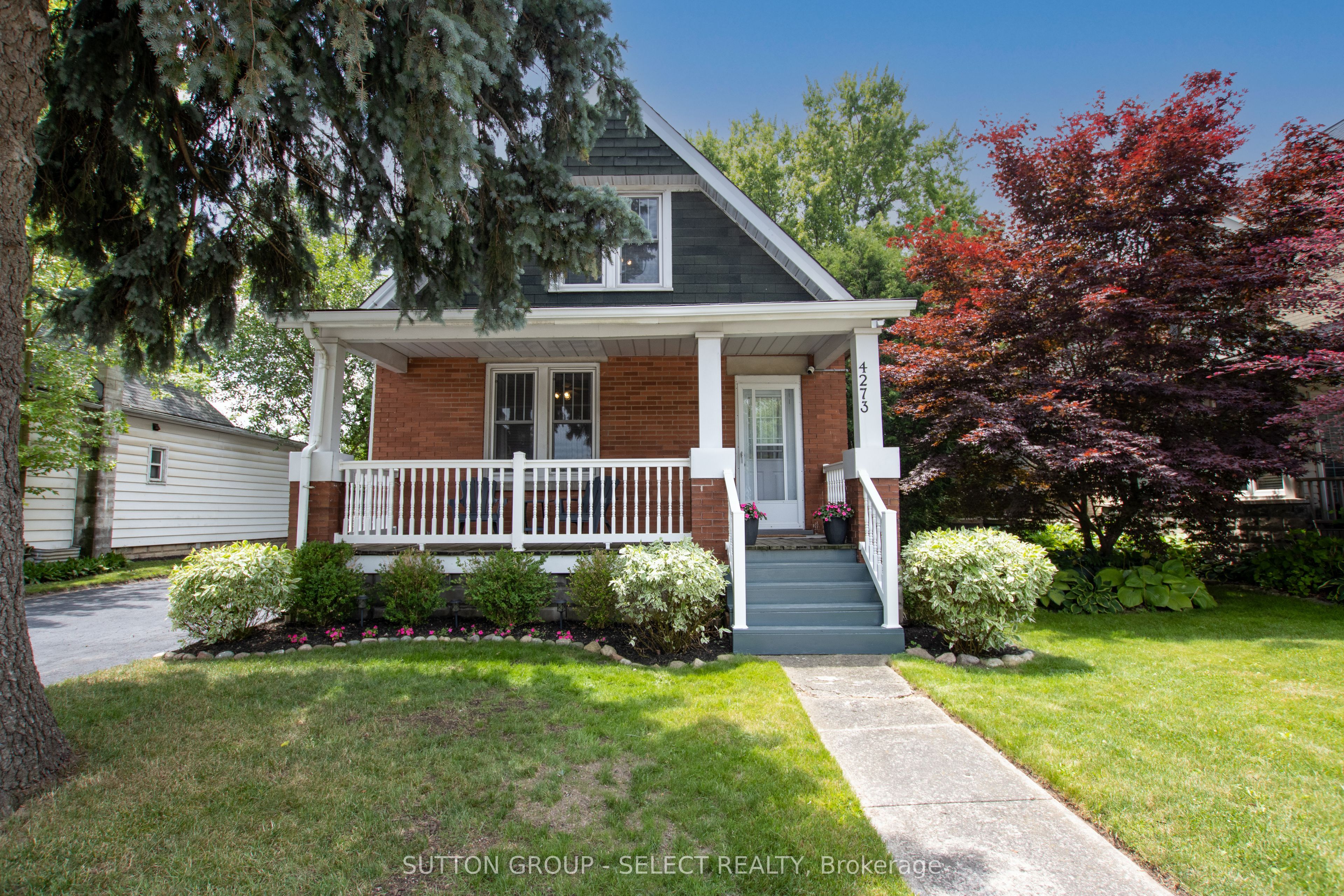 4273 Colonel Talbot Road N Property Photo 1