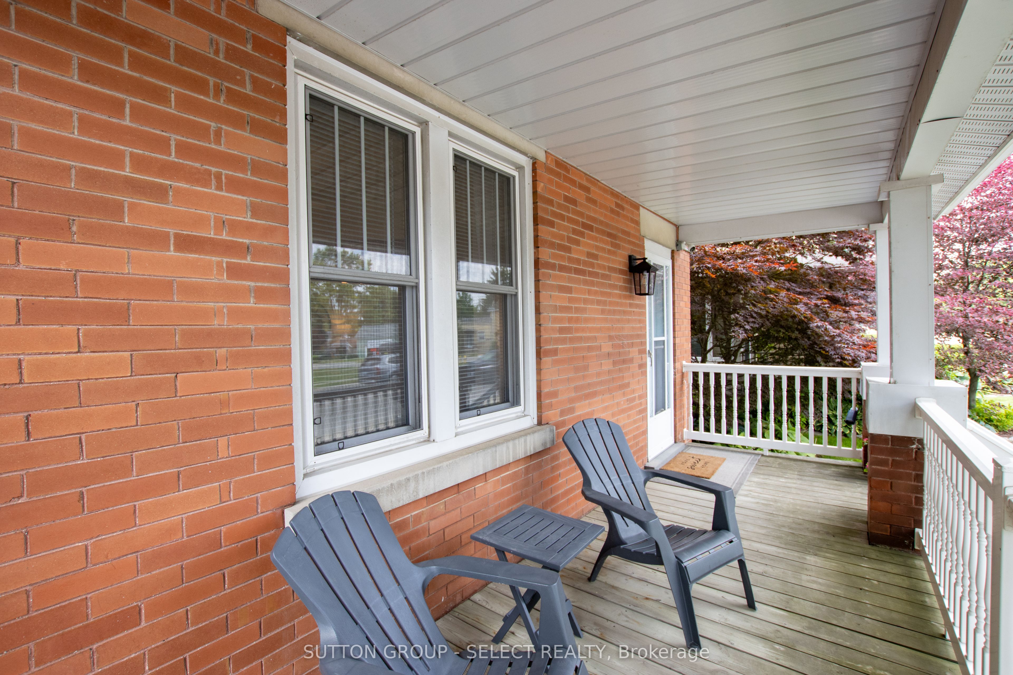 4273 Colonel Talbot Road N Property Photo 6