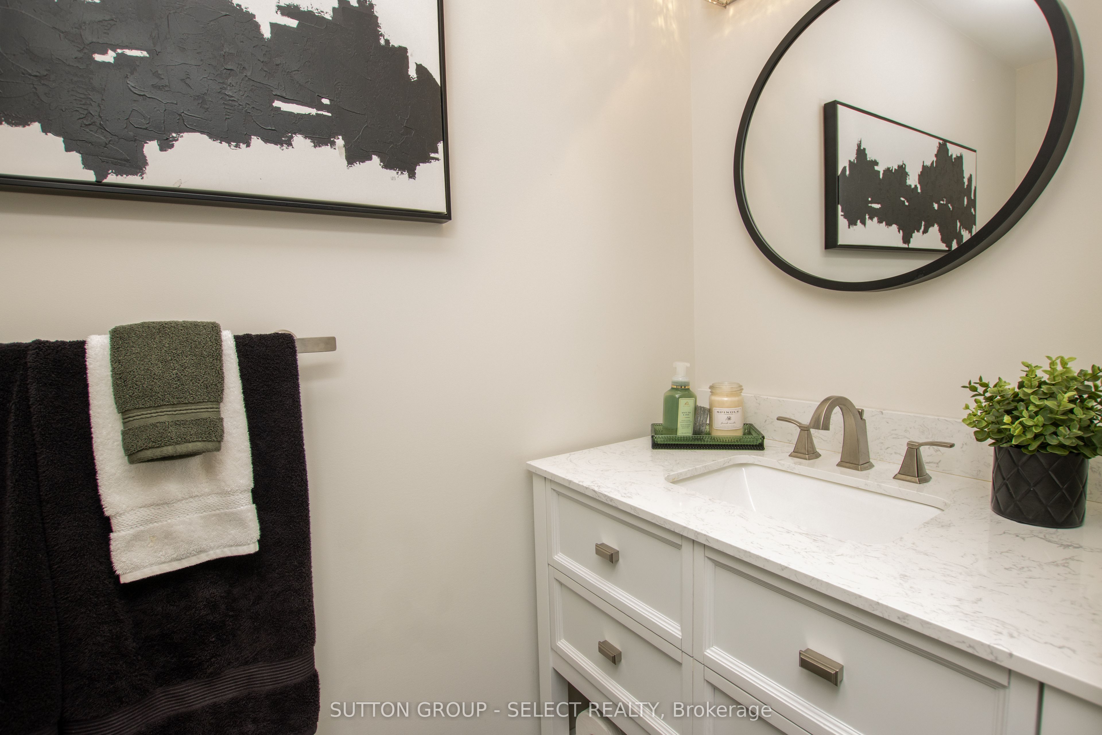 4273 Colonel Talbot Road N Property Photo 29