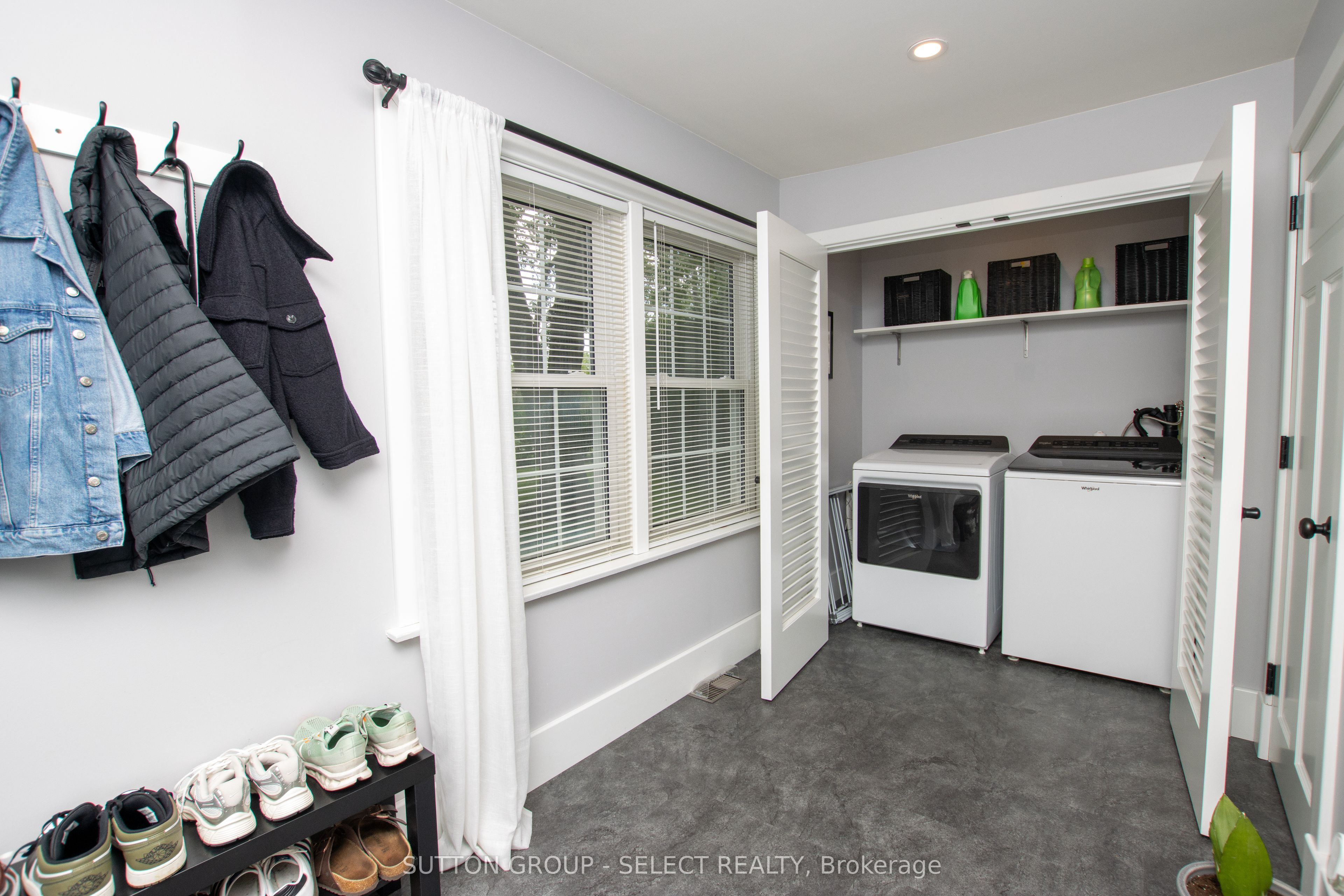 4273 Colonel Talbot Road N Property Photo 31