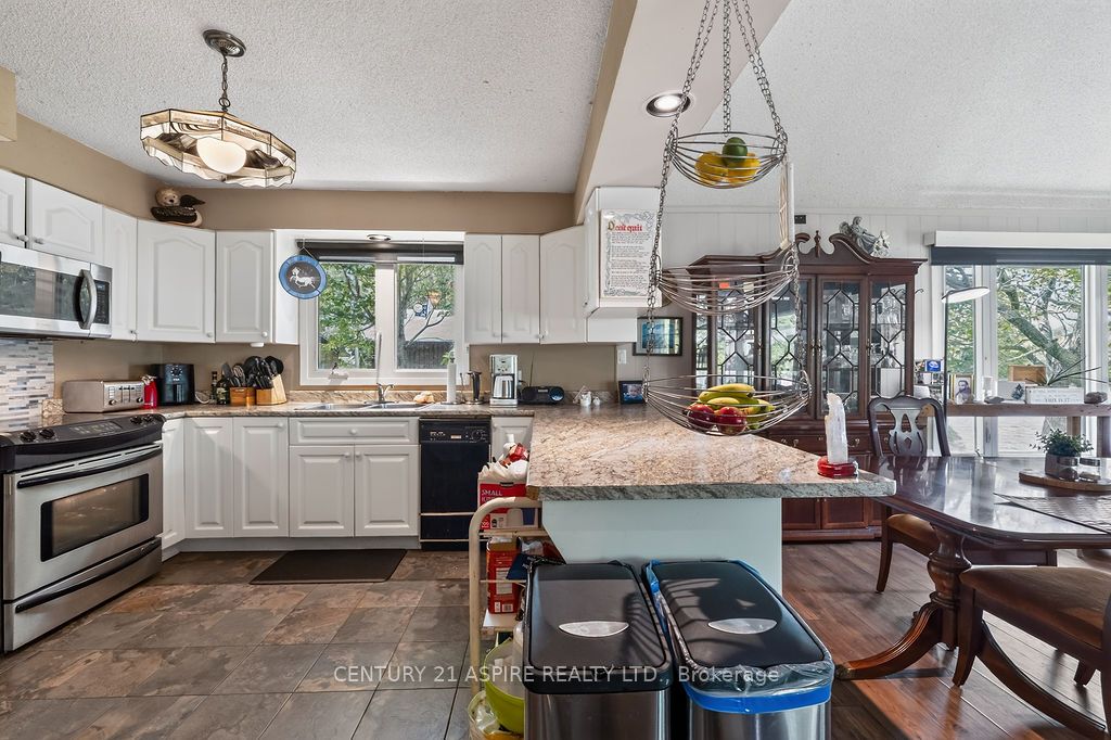 324 Rantz Road Property Photo 8