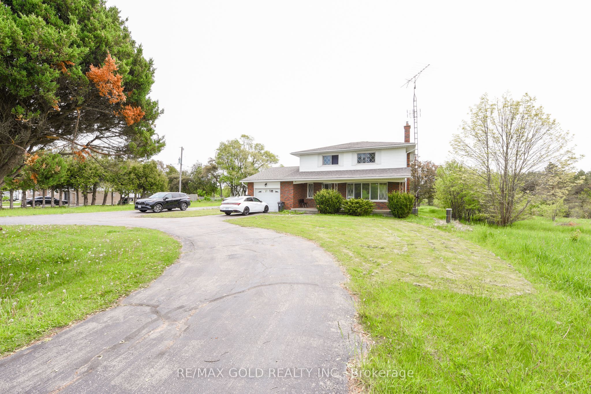 769 Stone Road E Property Photo 17