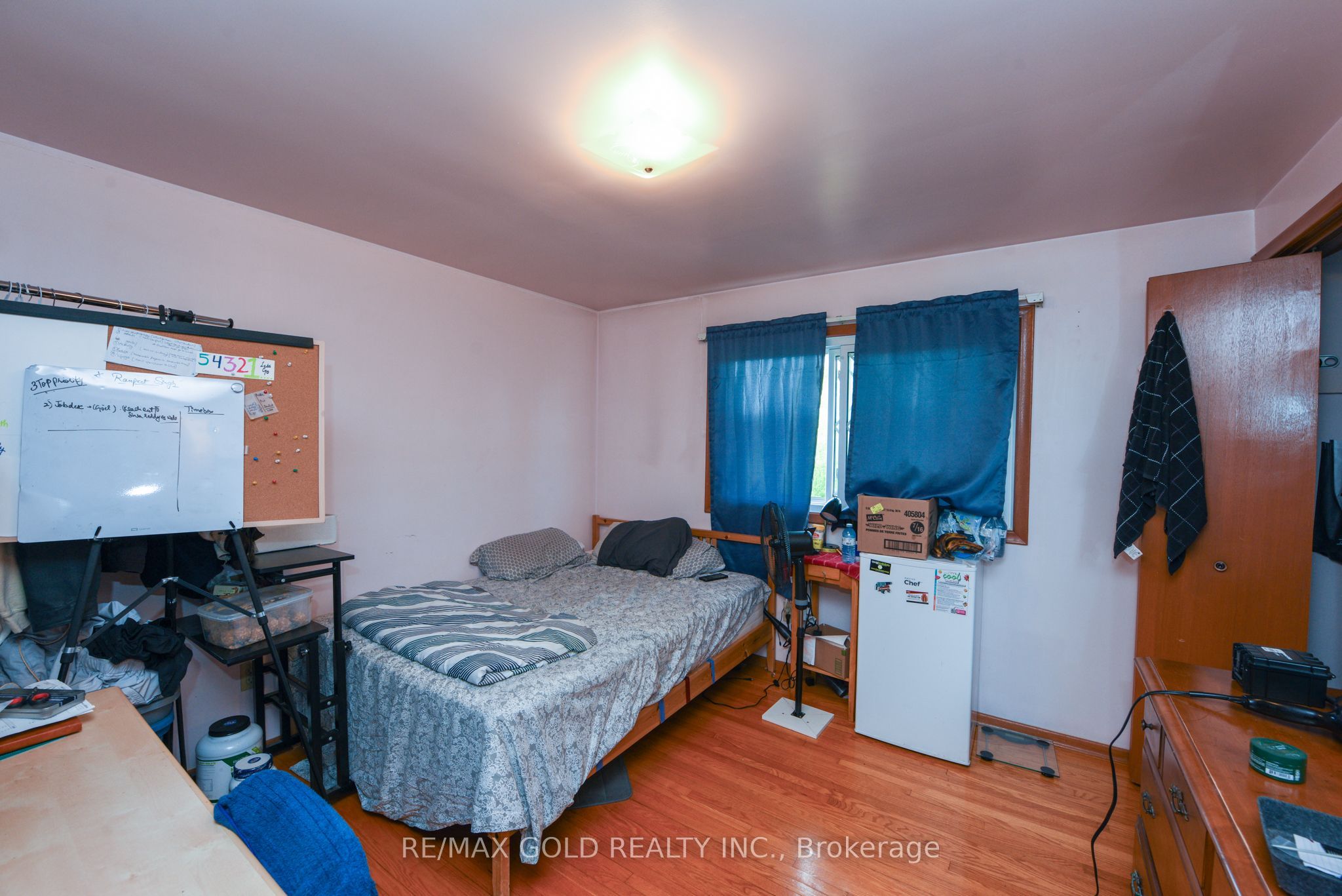 769 Stone Road E Property Photo 32