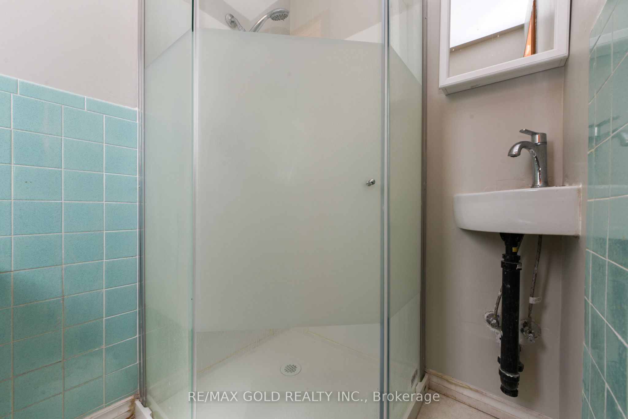 769 Stone Road E Property Photo 43