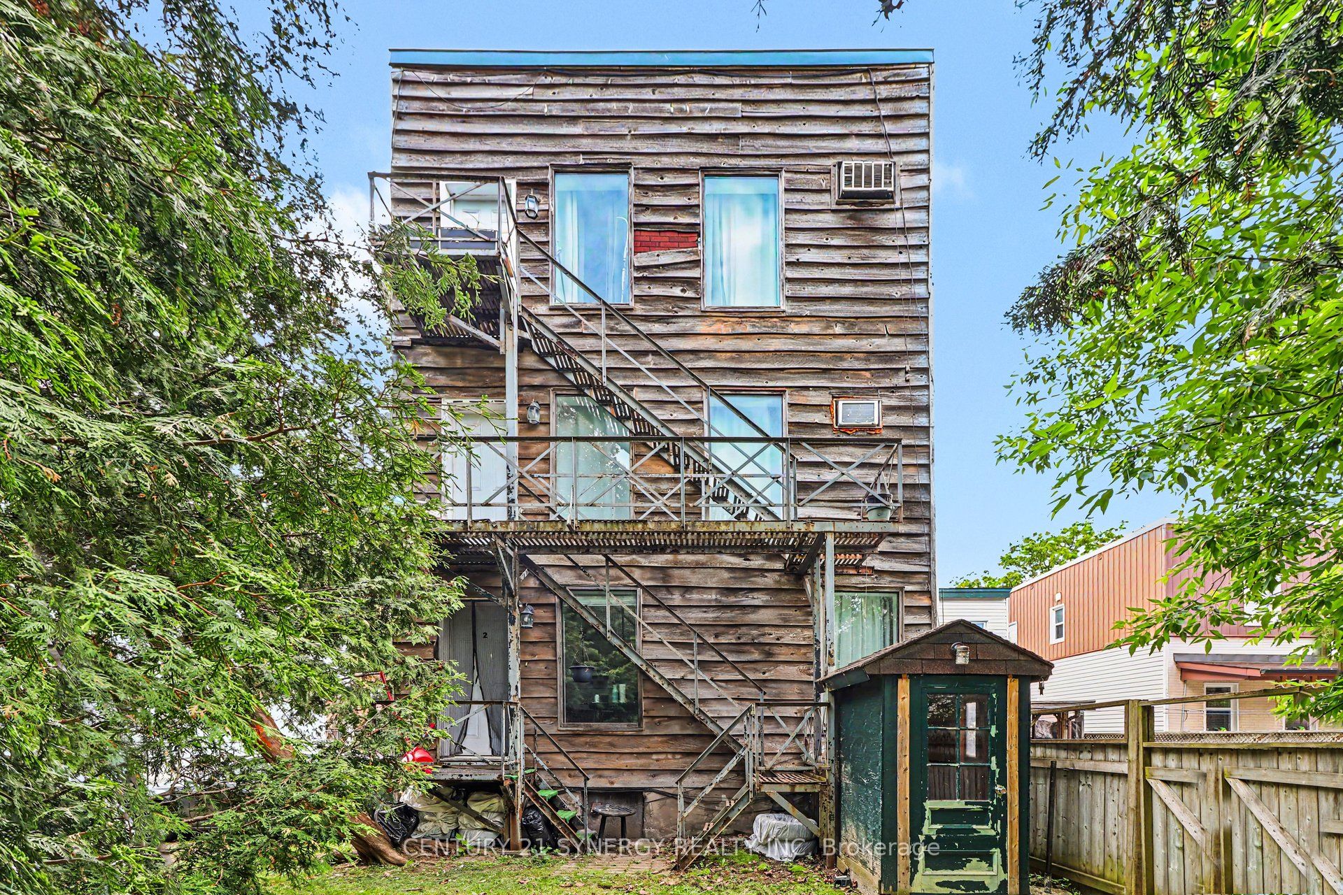 279 St Andrew Street Property Photo 6