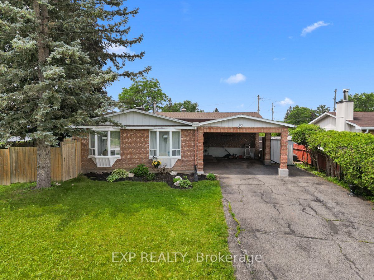396 Hatfield Crescent Property Photo 1
