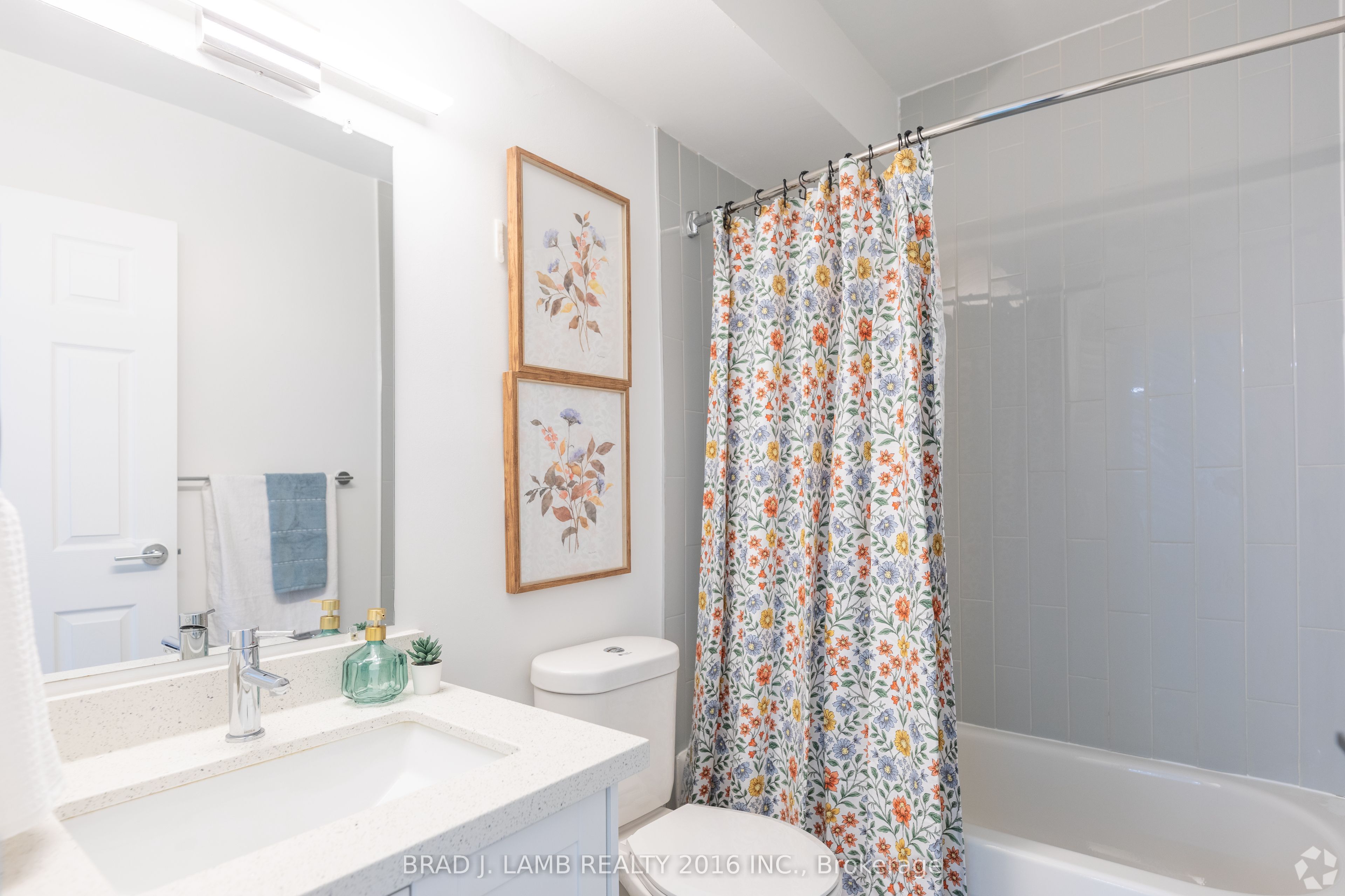 718 Lawrence Road E 501 Property Photo 6
