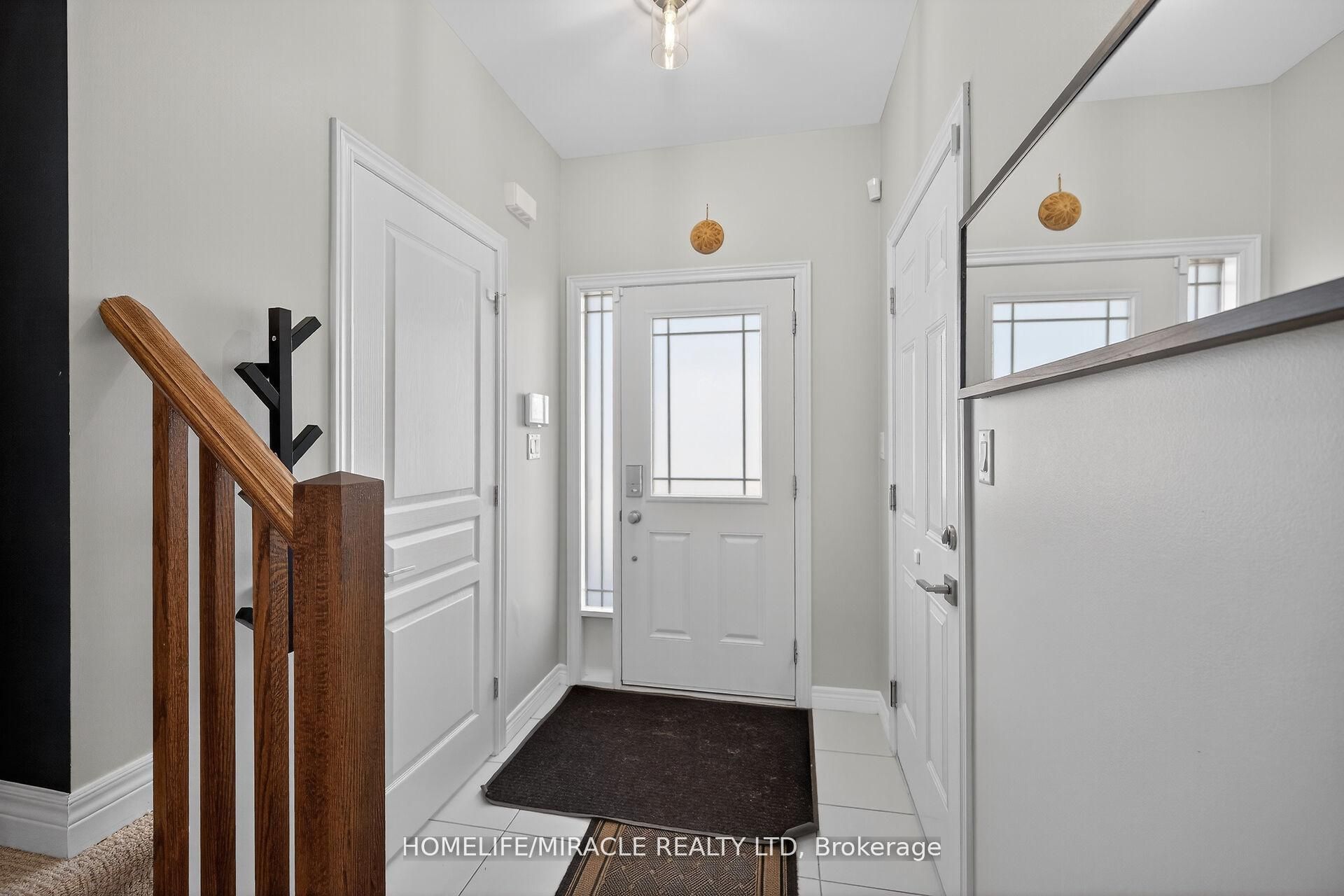 149 Kinsman Drive Property Photo 4