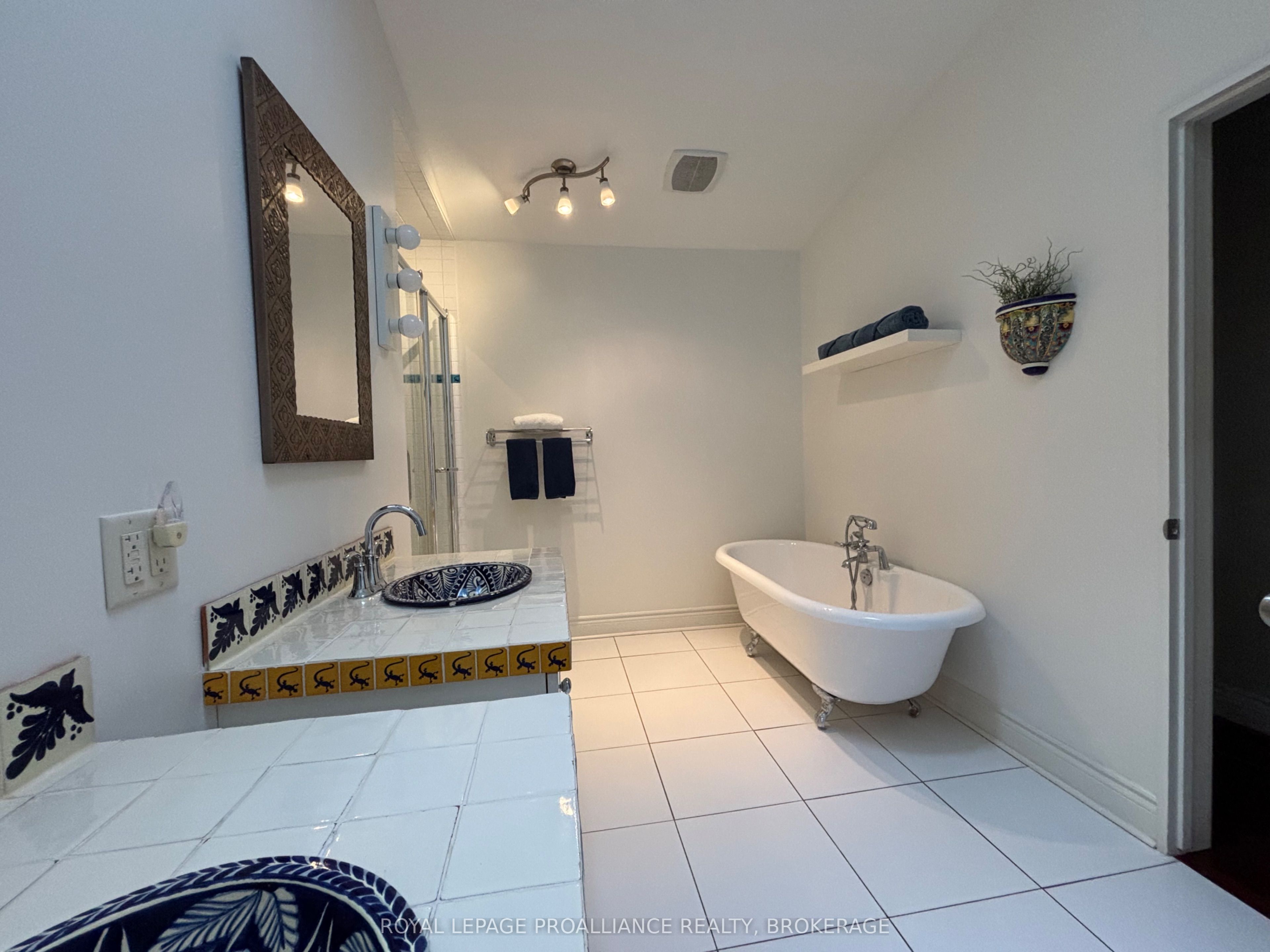 27 Riverside Drive Property Photo 30