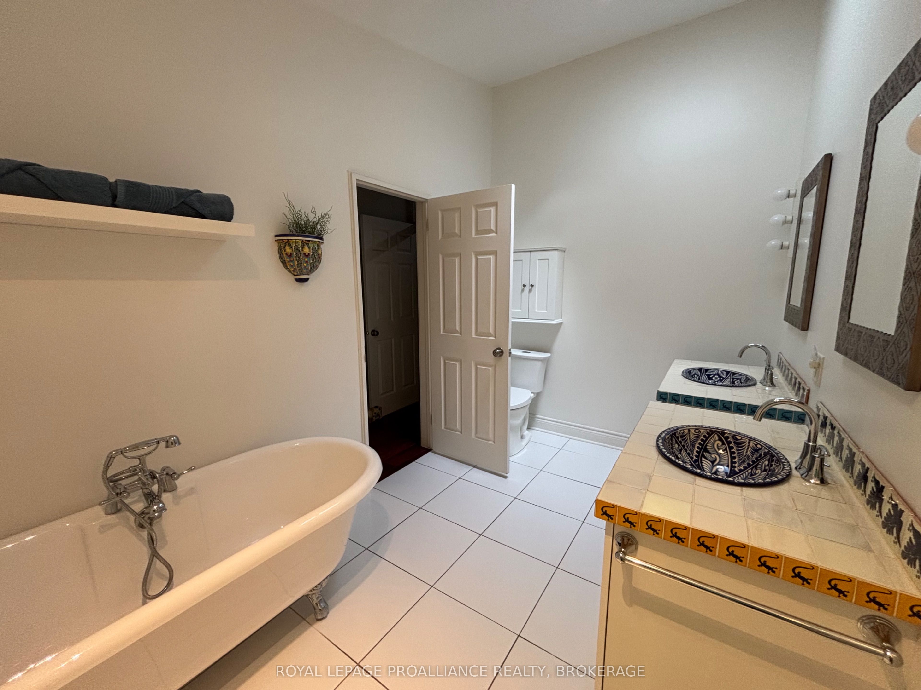 27 Riverside Drive Property Photo 31