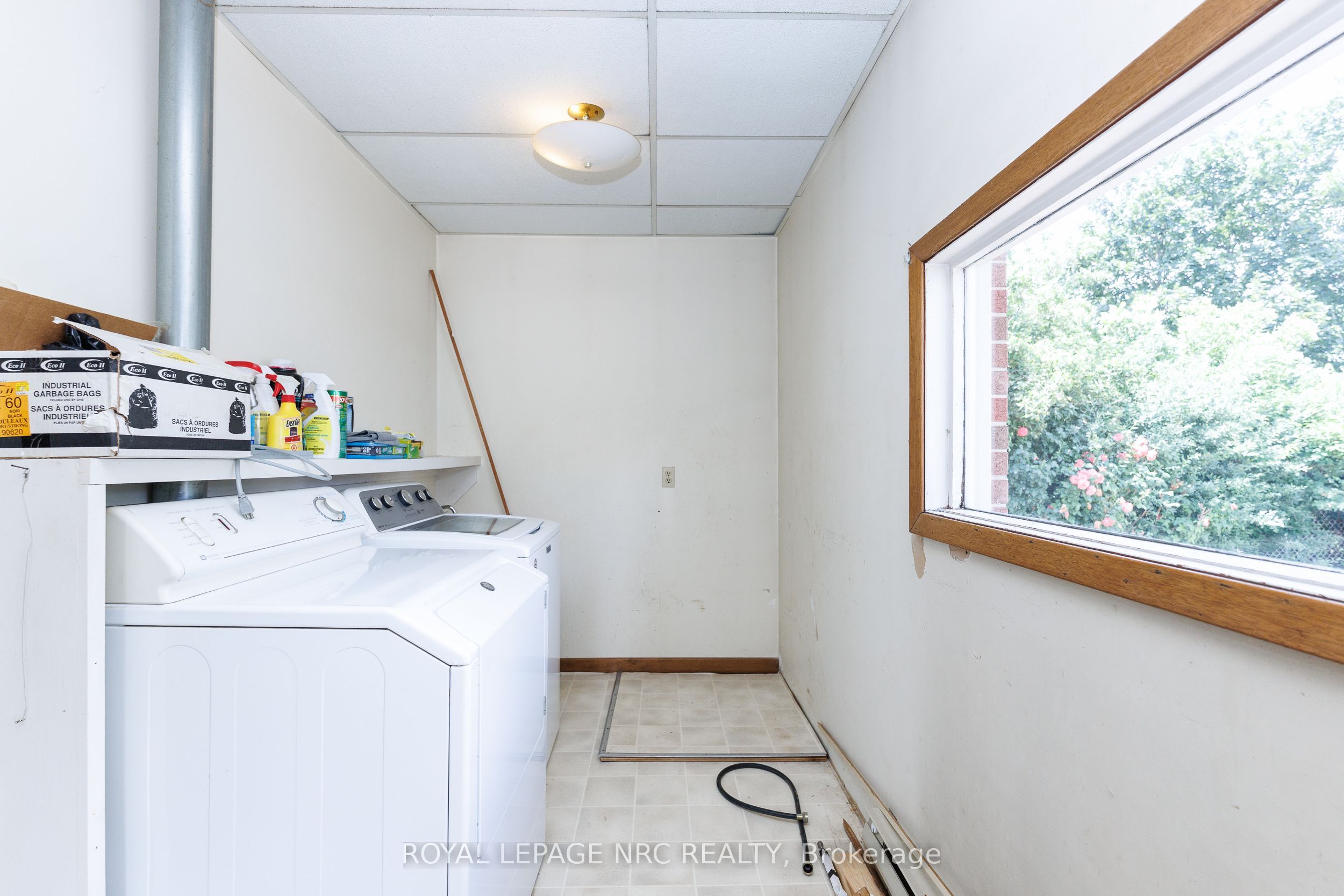 948 Line 3 Road Property Photo 11