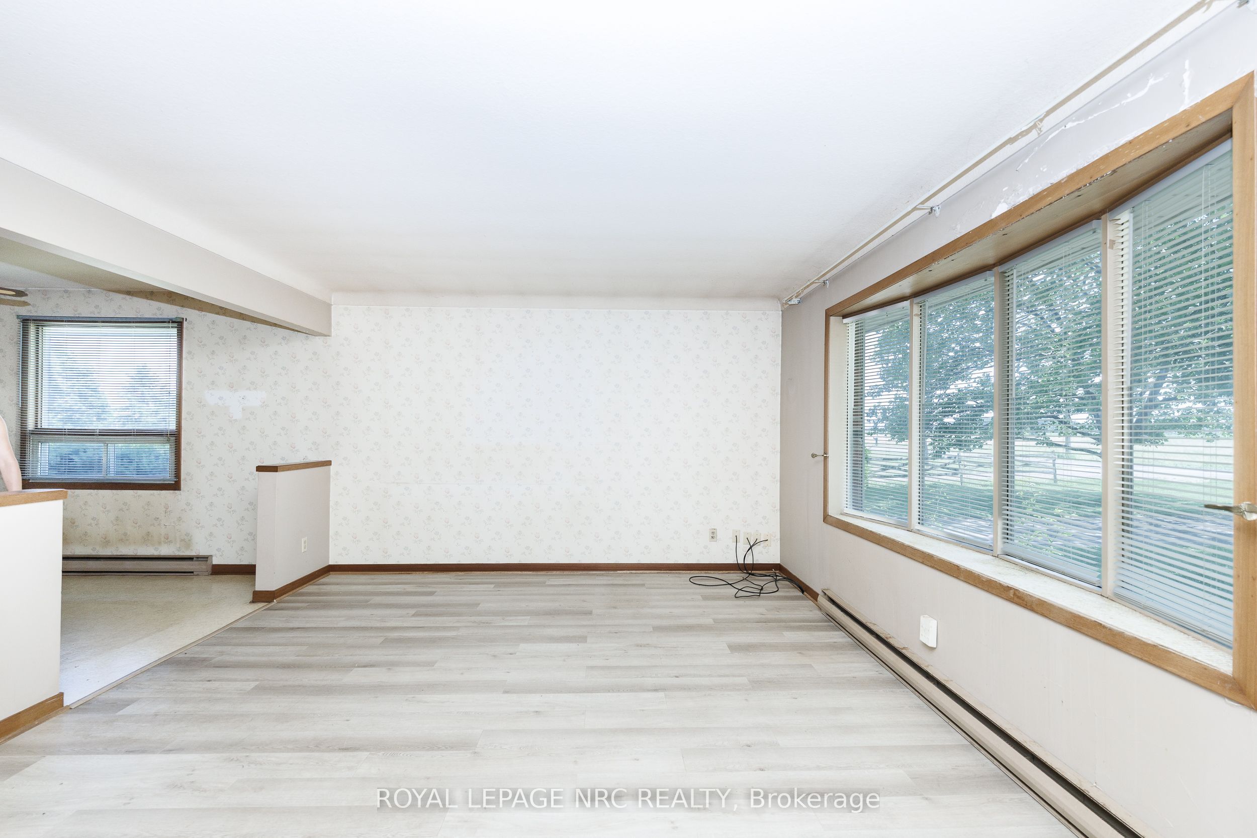 948 Line 3 Road Property Photo 12