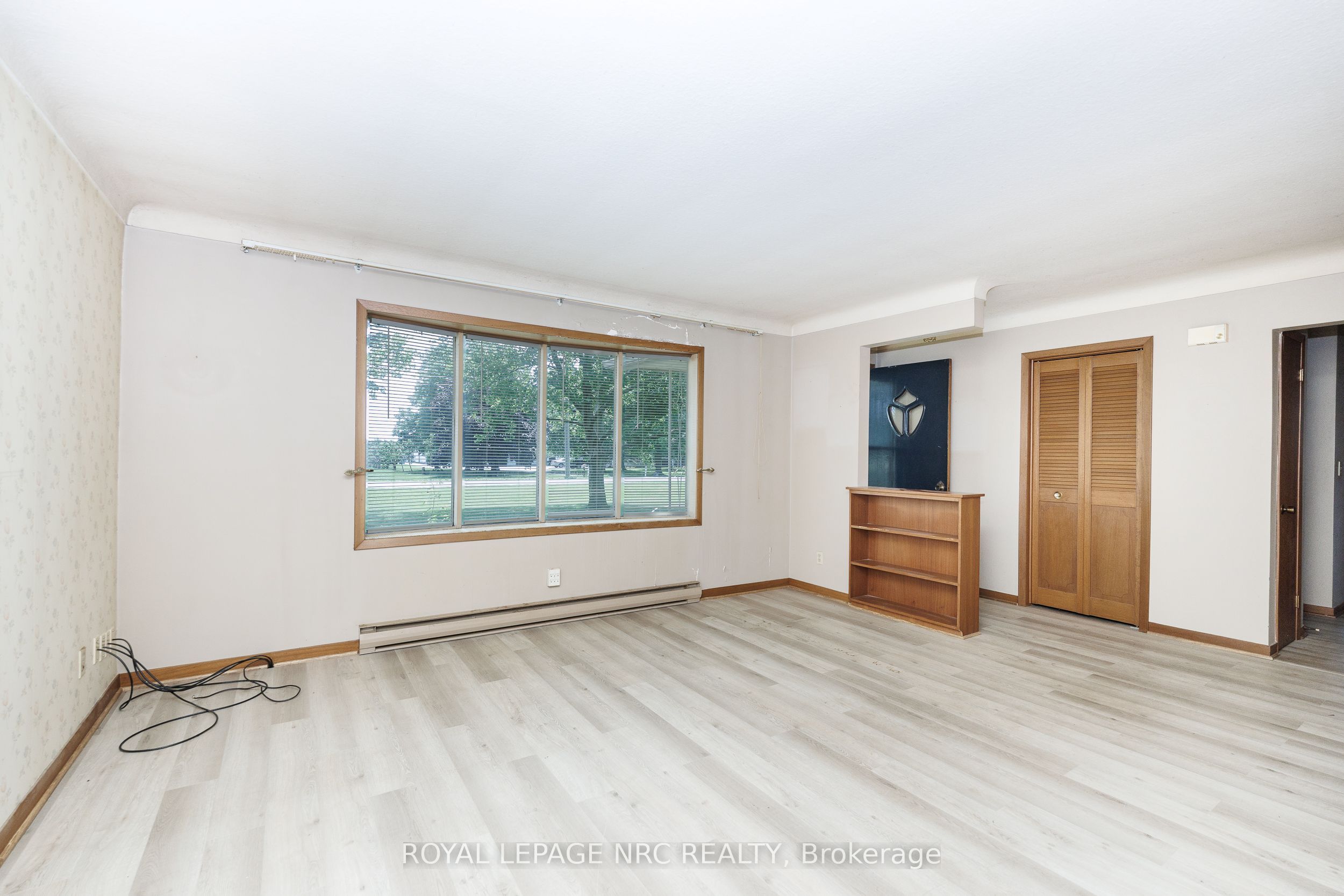 948 Line 3 Road Property Photo 14