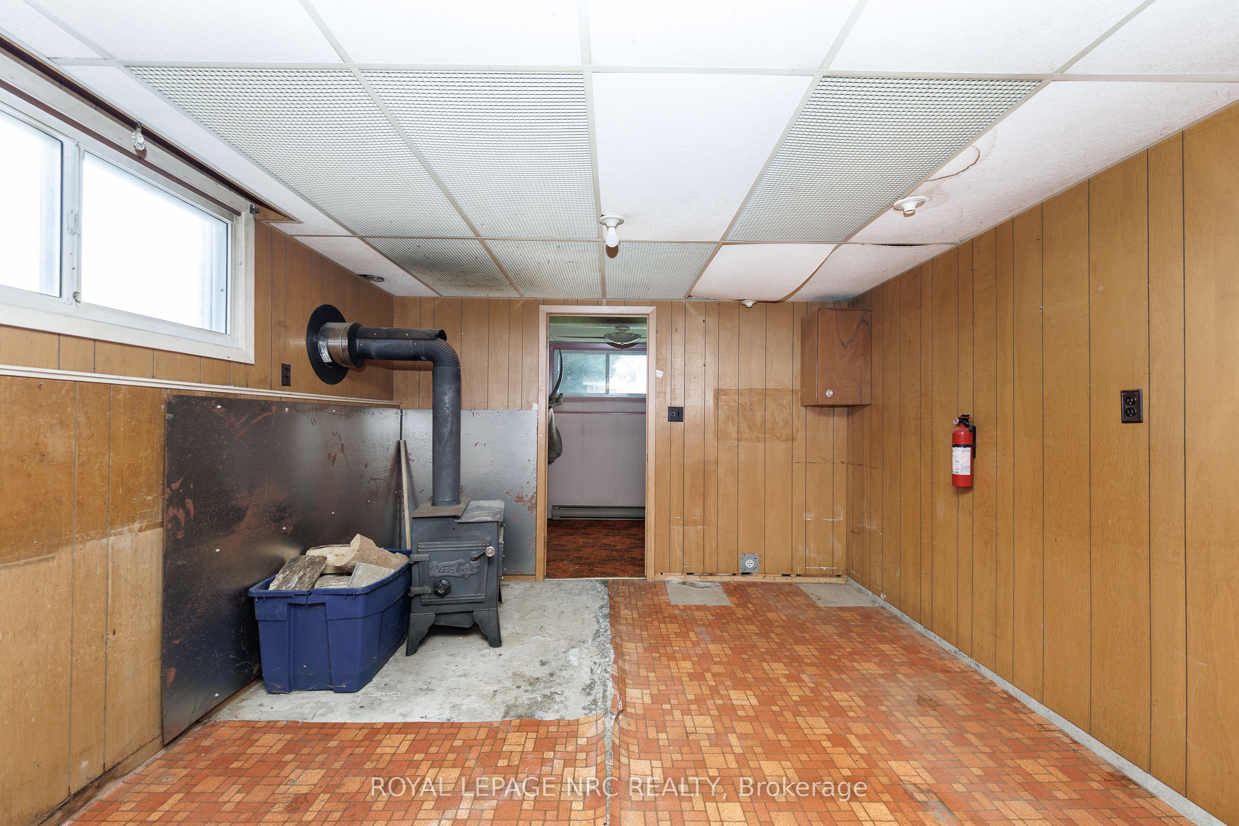 948 Line 3 Road Property Photo 28