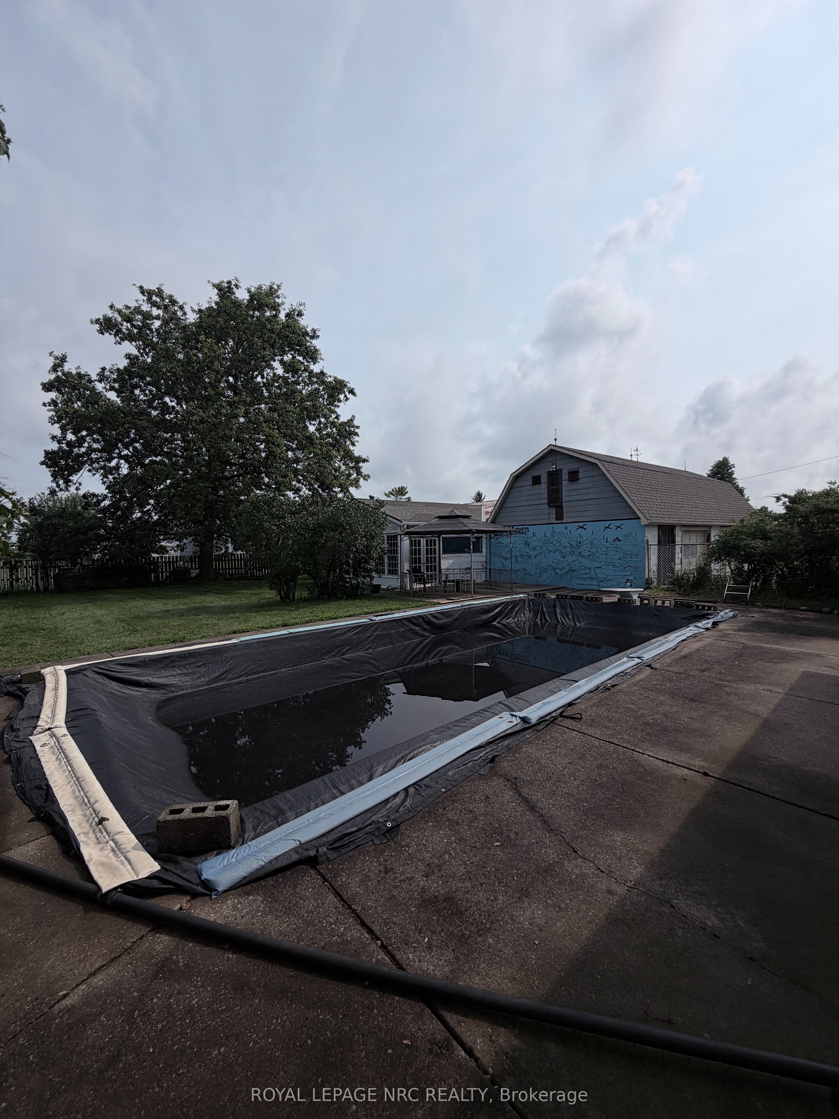 948 Line 3 Road Property Photo 38