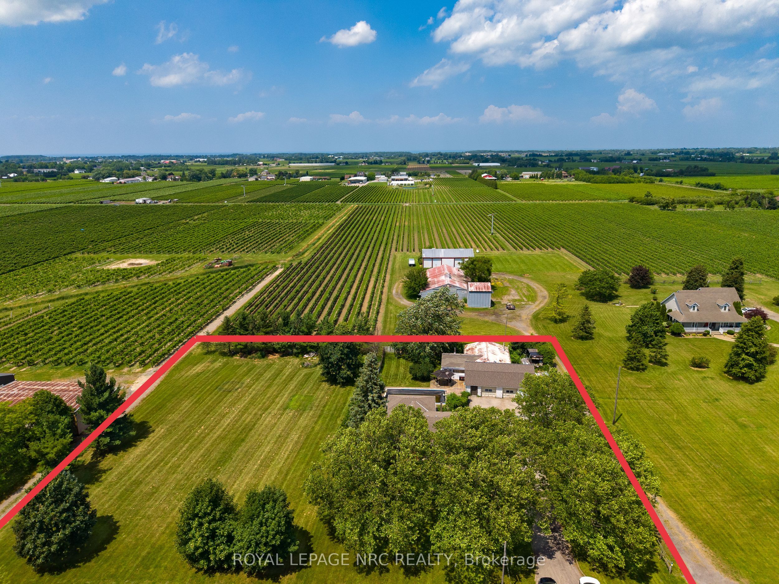 948 Line 3 Road Property Photo 48