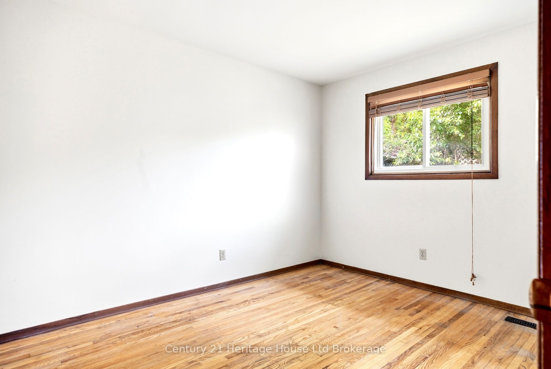 34 Dudley Crescent Property Photo 14