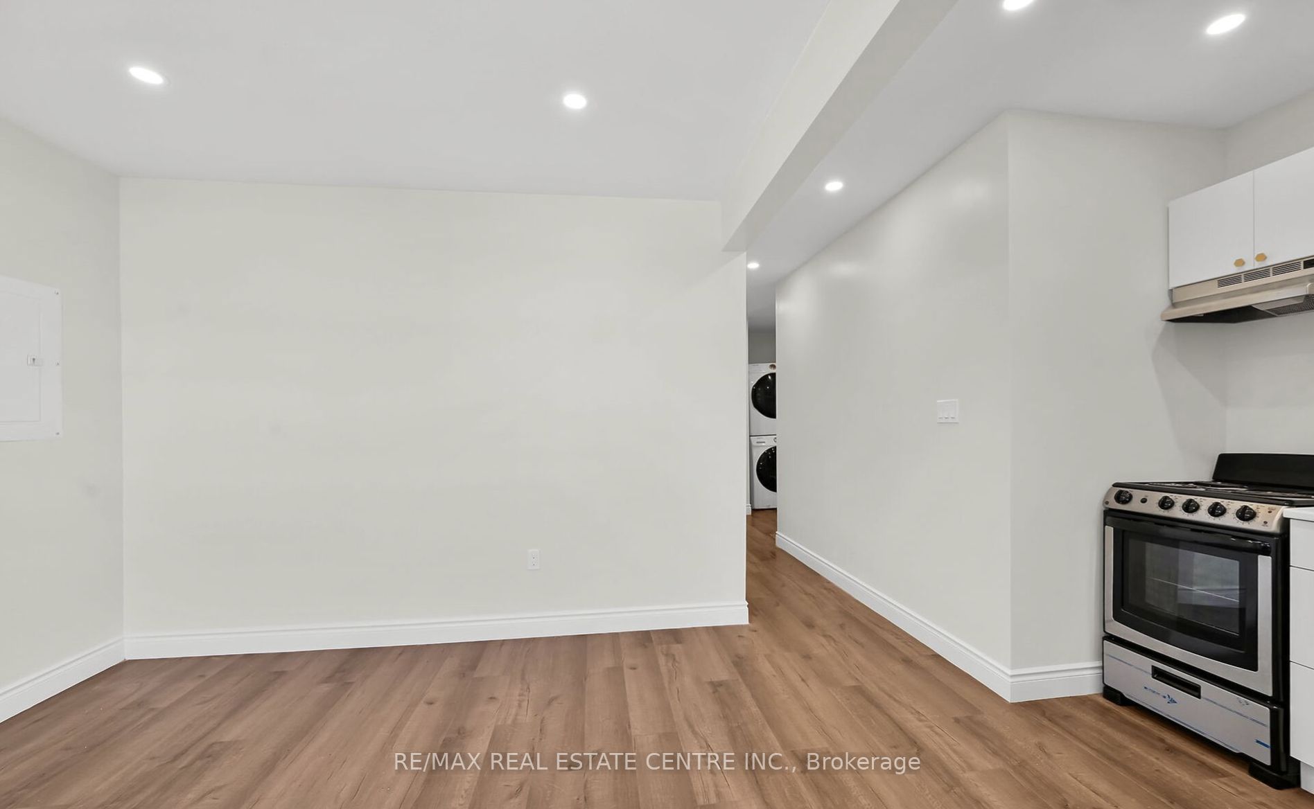 68 Kinrade Avenue Property Photo 5