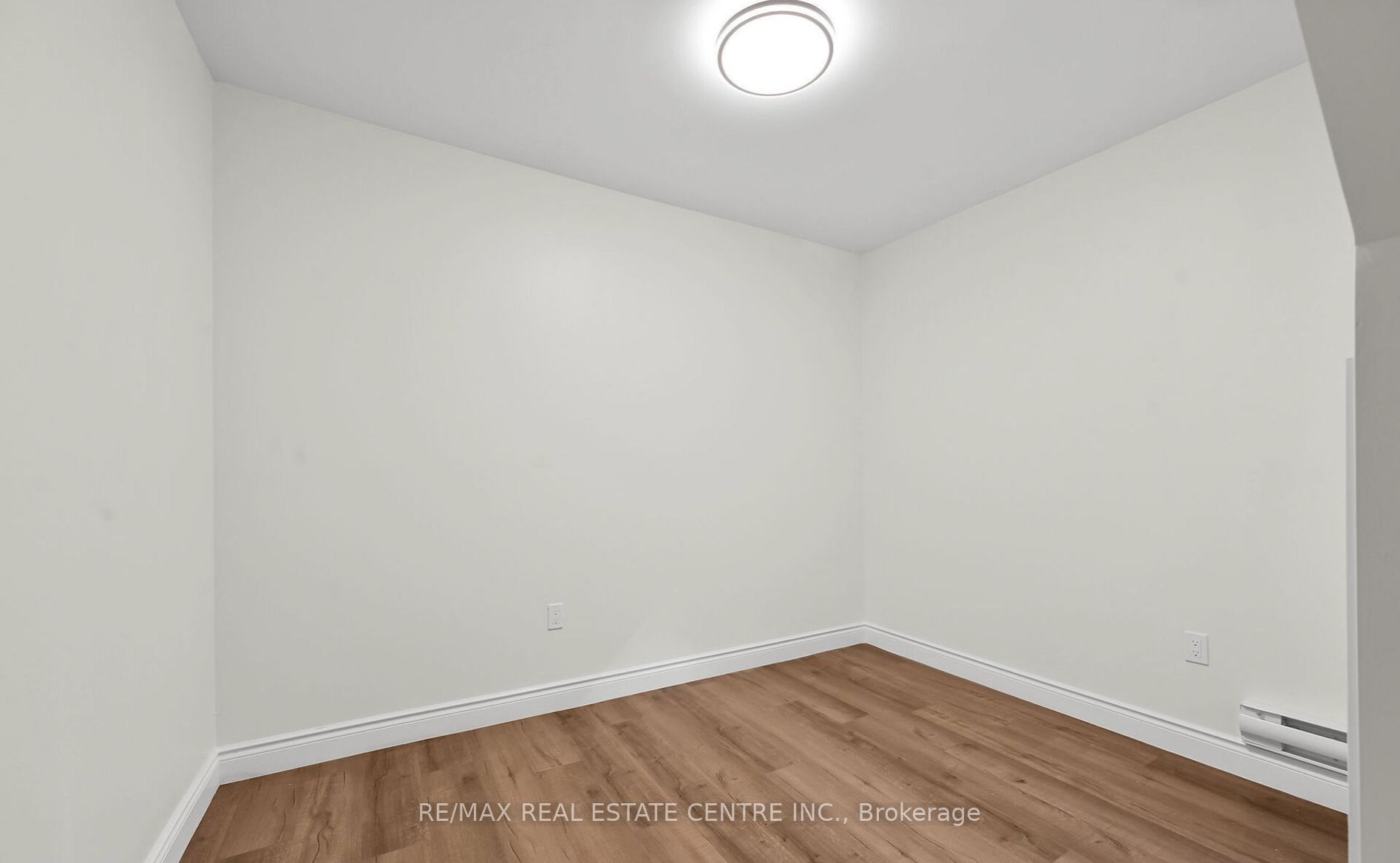 68 Kinrade Avenue Property Photo 6