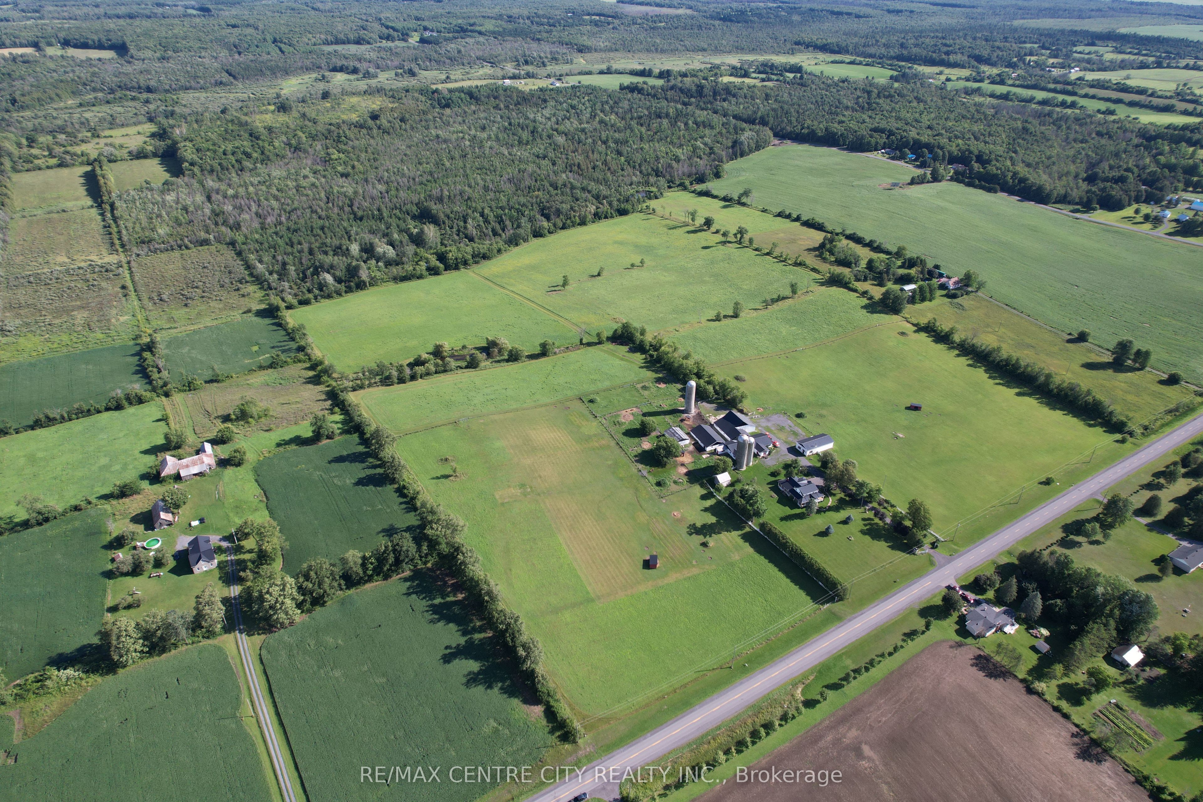 19152 County Rd 25 Road Property Photo 3