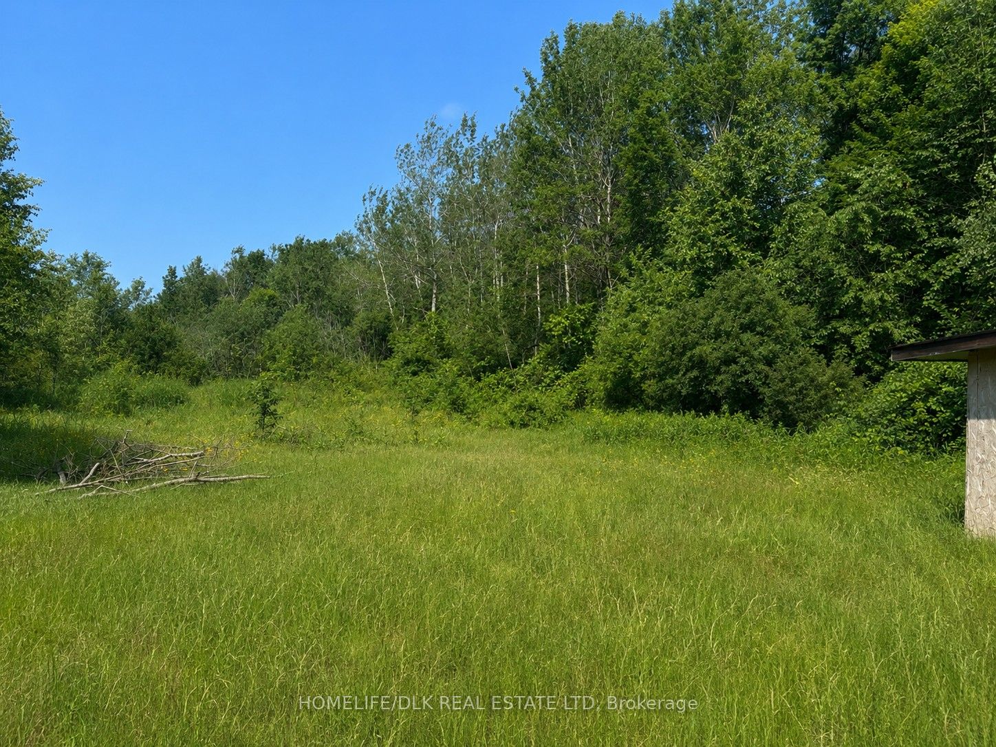 8300 Klitbo Road Property Photo 2