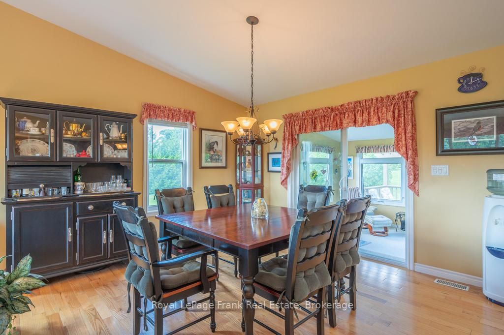 406 Lakehurst Circle Road Property Photo 15