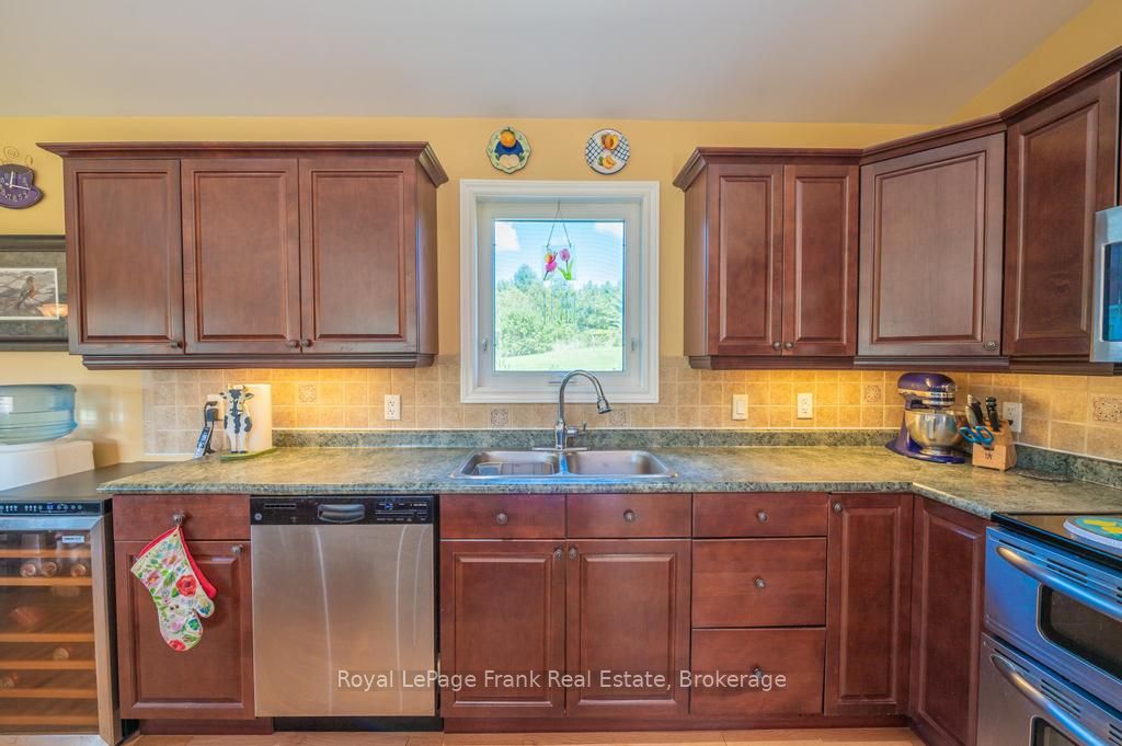 406 Lakehurst Circle Road Property Photo 20
