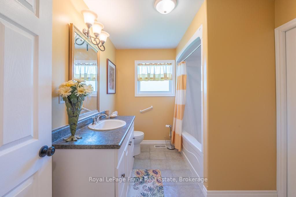 406 Lakehurst Circle Road Property Photo 25