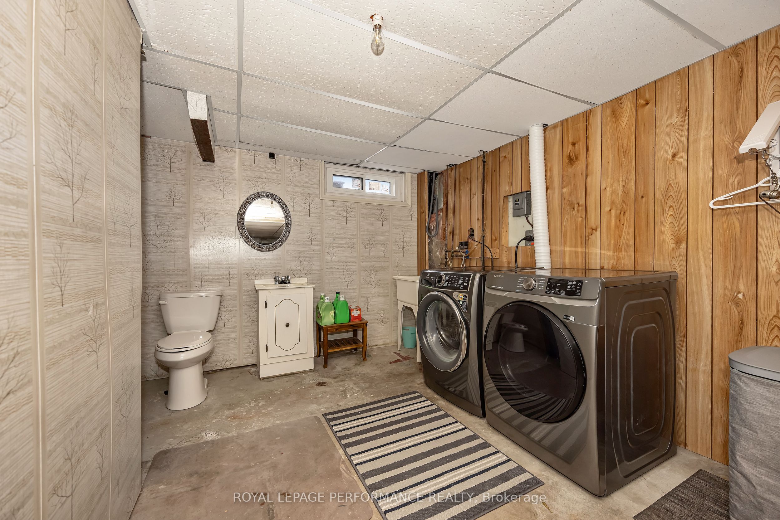 1960 Othello Avenue Property Photo 22
