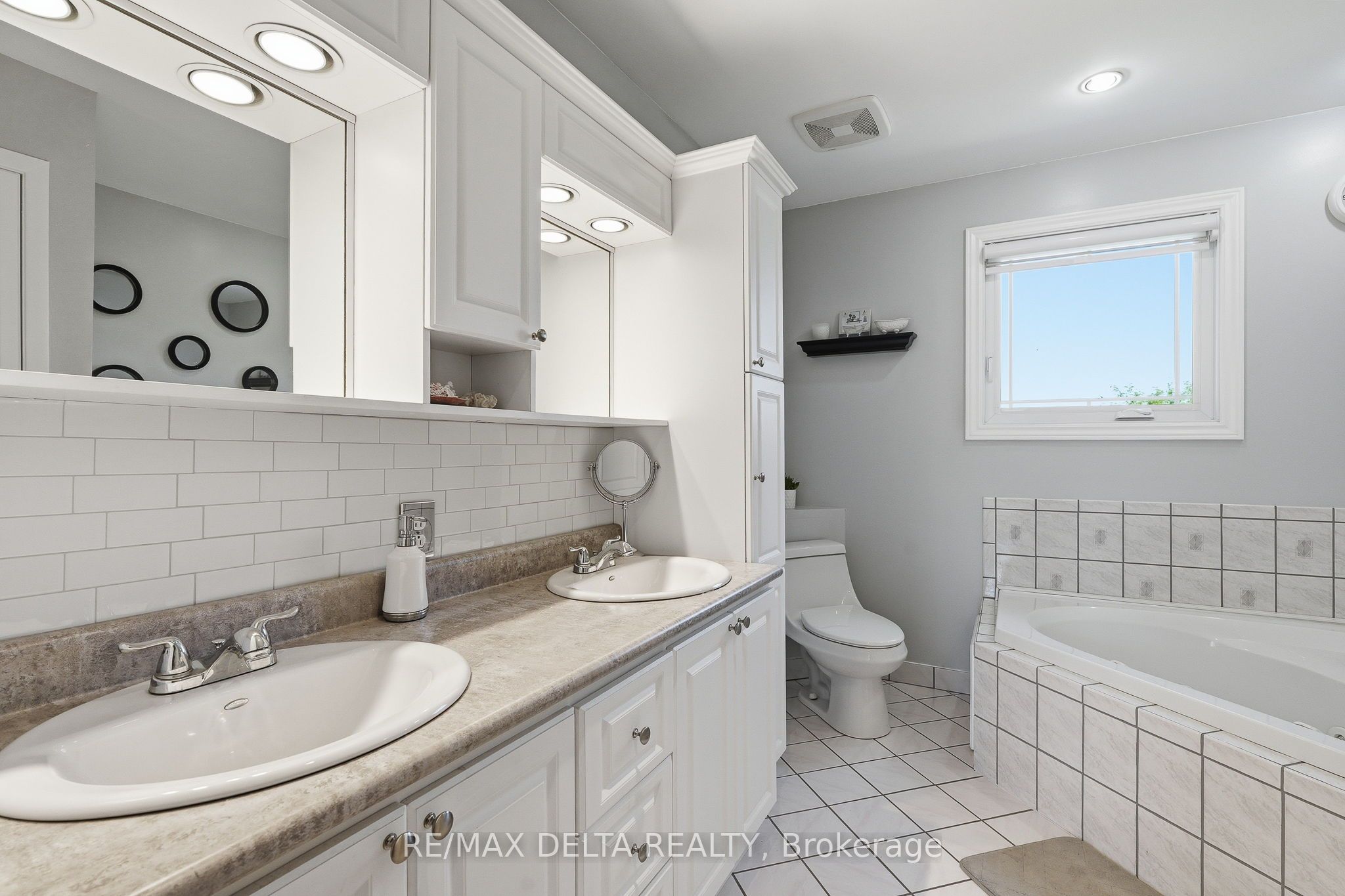 915 Elizabeth Road Property Photo 19