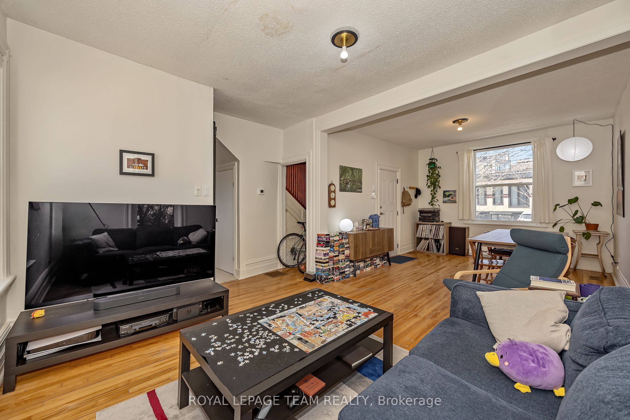 11 Sherbrooke Avenue Property Photo 11