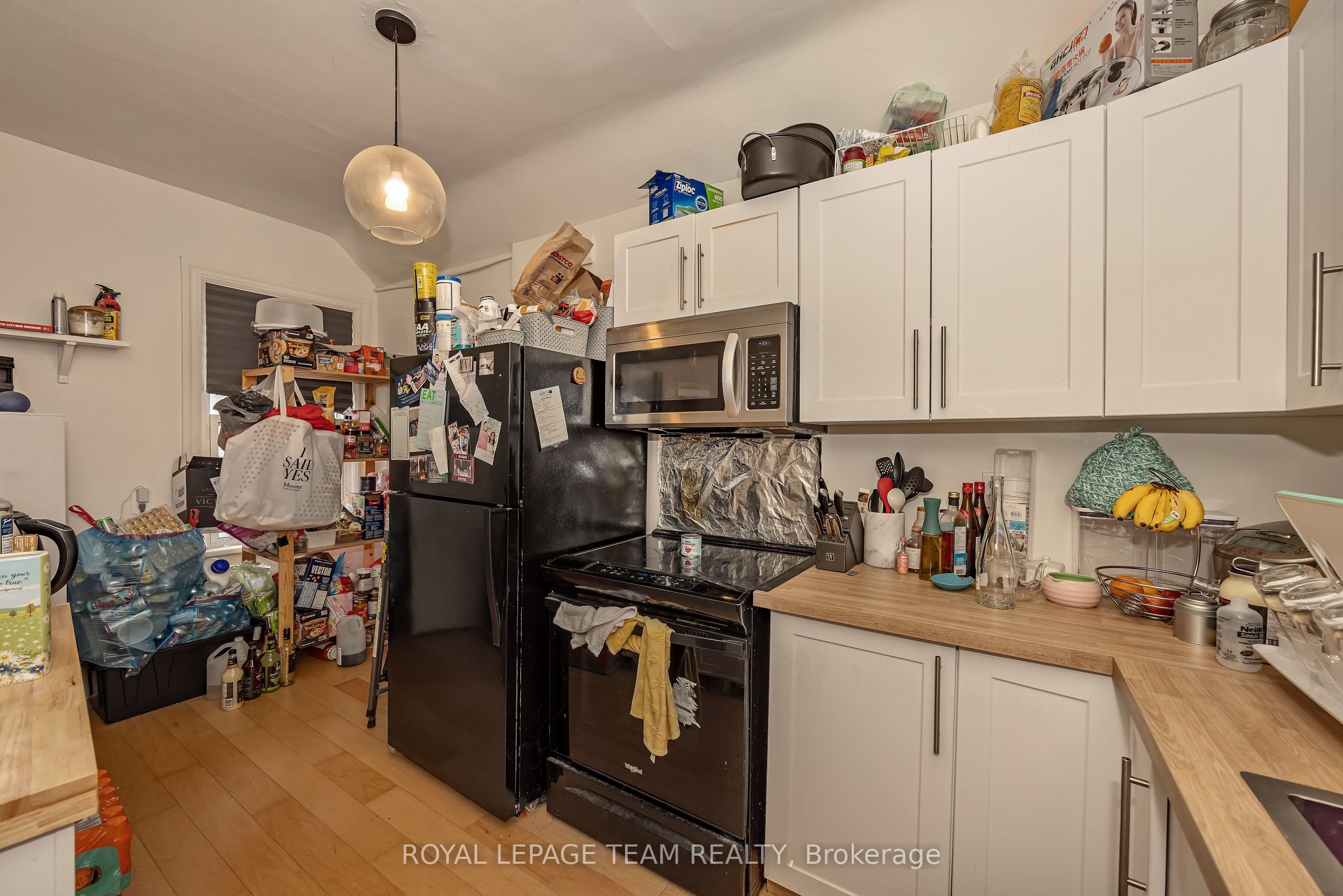 11 Sherbrooke Avenue Property Photo 34
