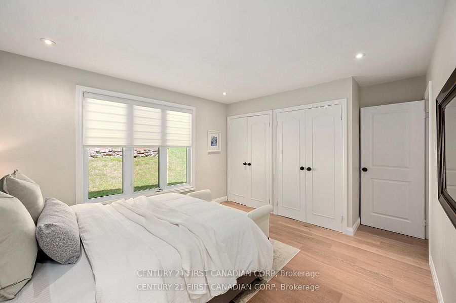 43 Compton Crescent Property Photo 15