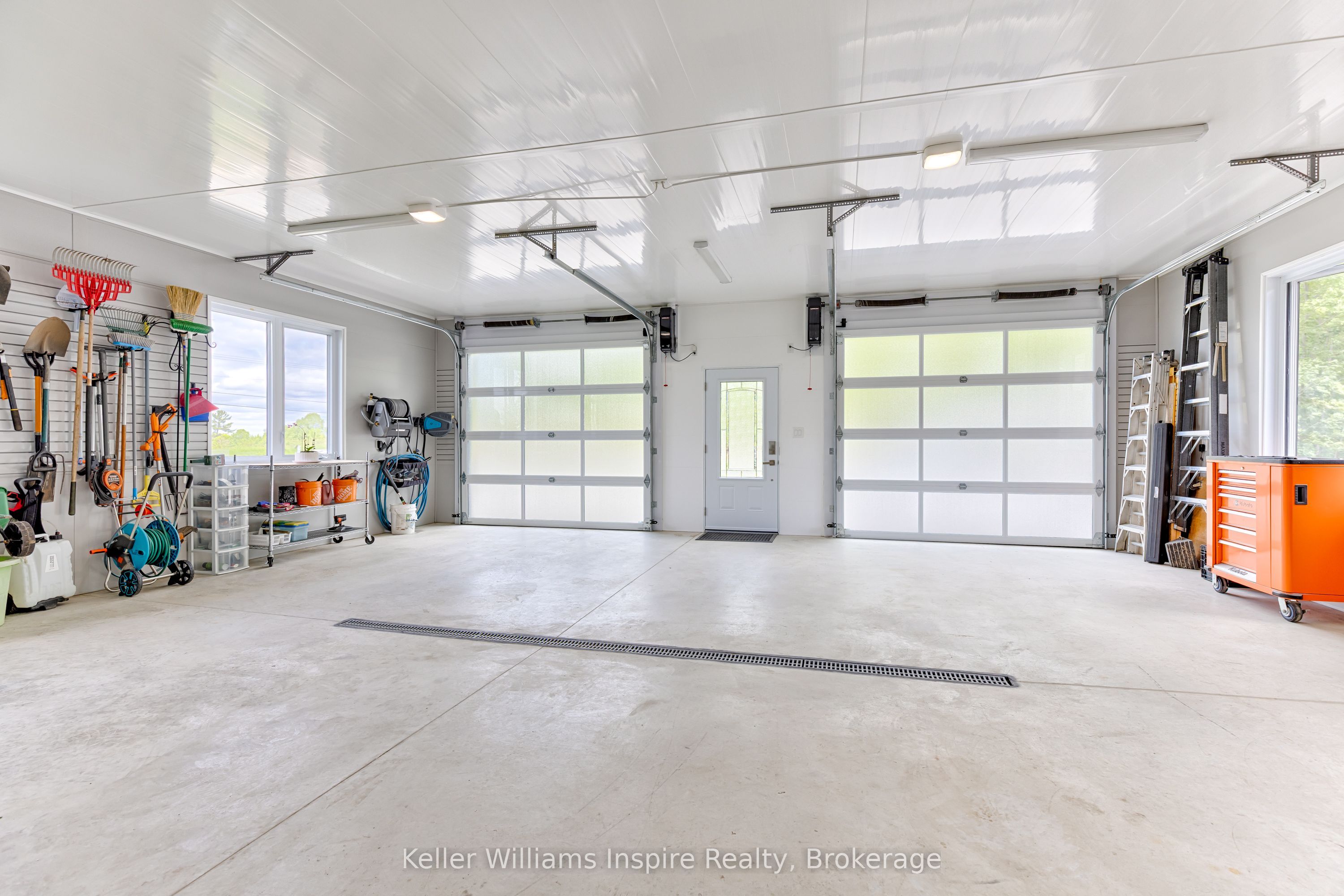402 Lapasse Road Property Photo 11