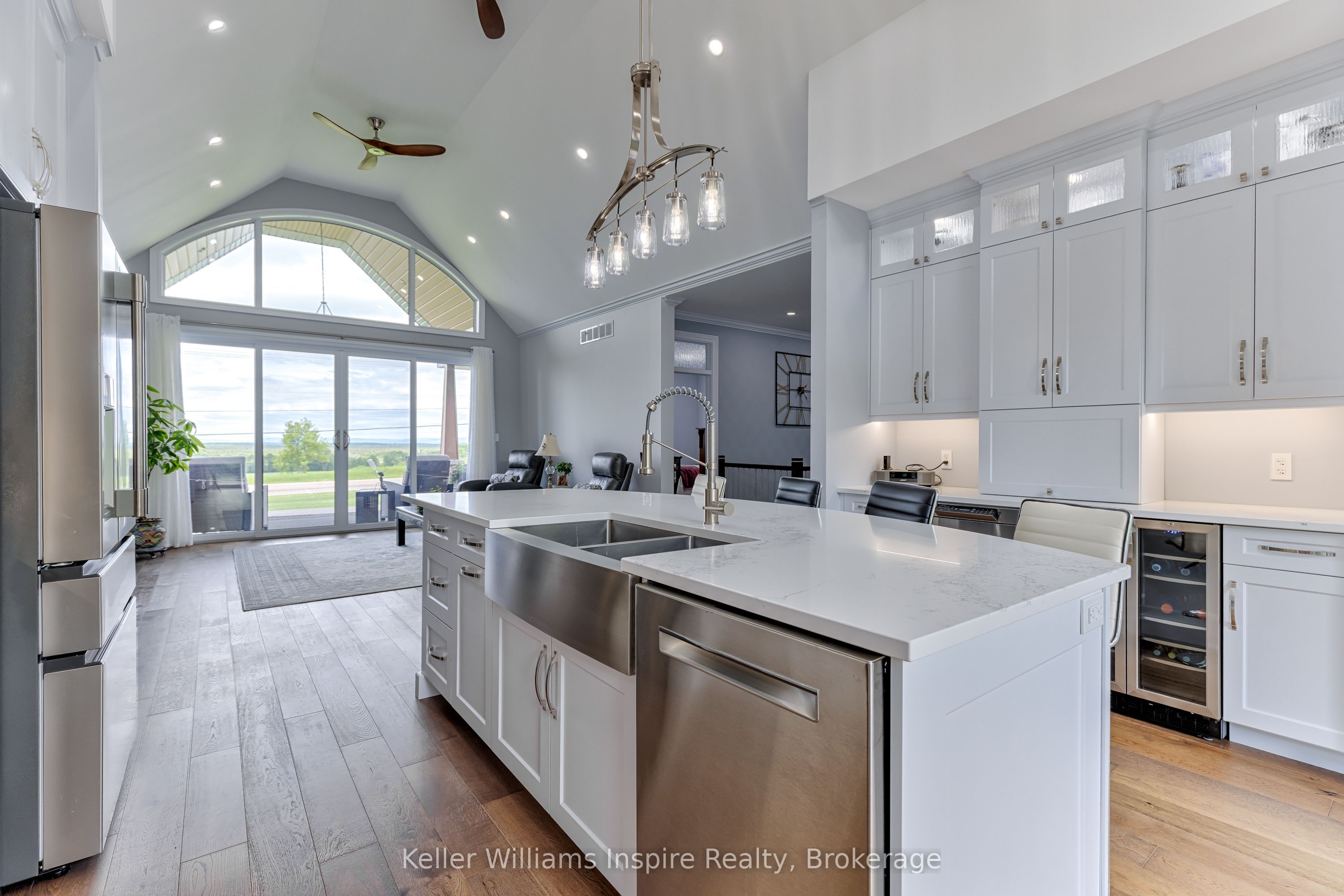 402 Lapasse Road Property Photo 24