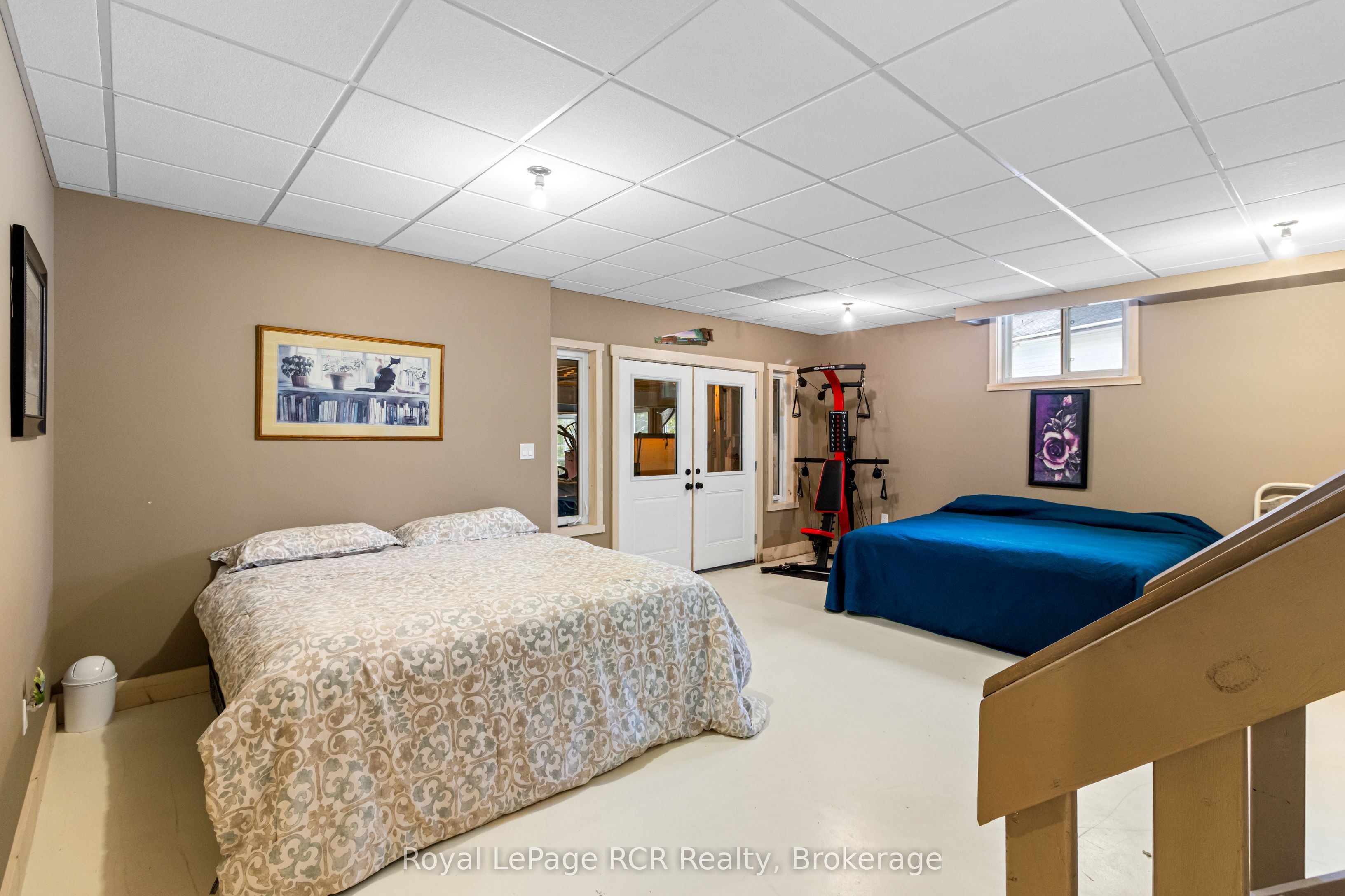 19 Redgate Road E Property Photo 24