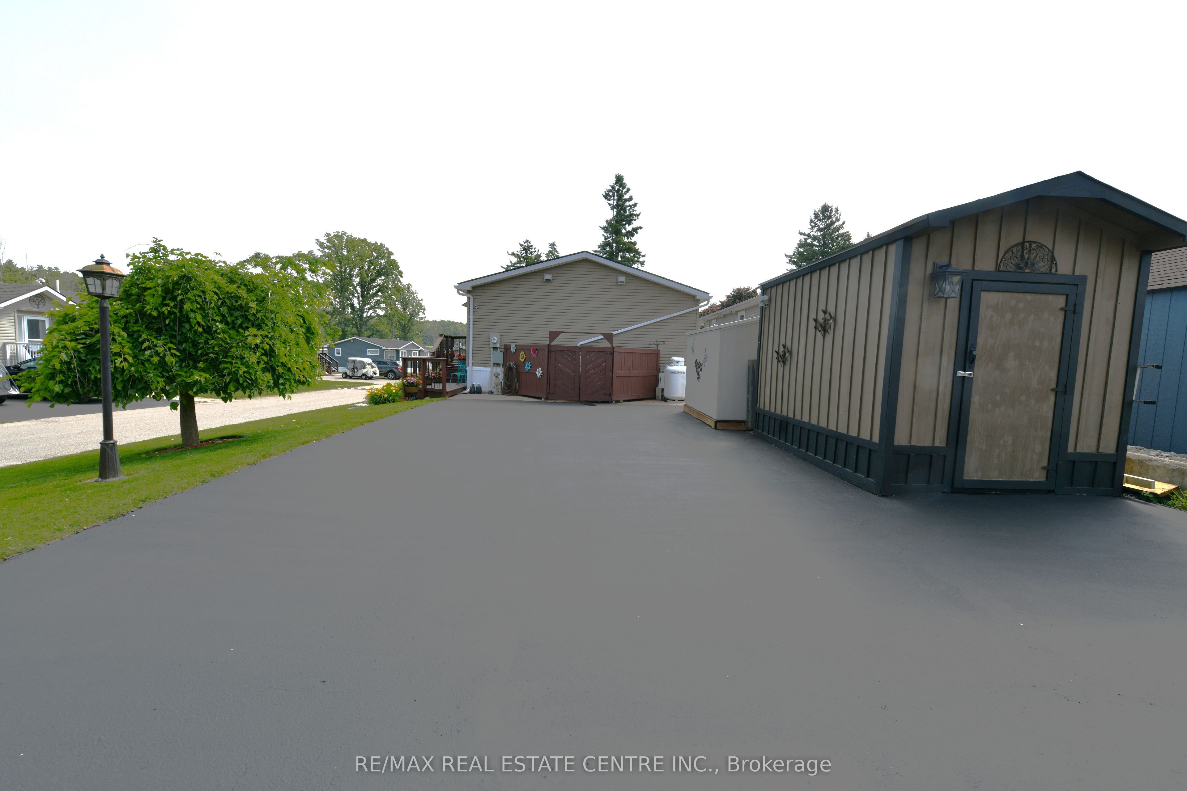 1429 Sheffield Road Property Photo 25