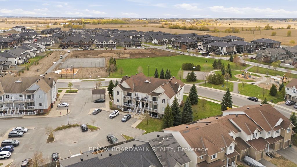 109 Artesa Private C Property Photo 34