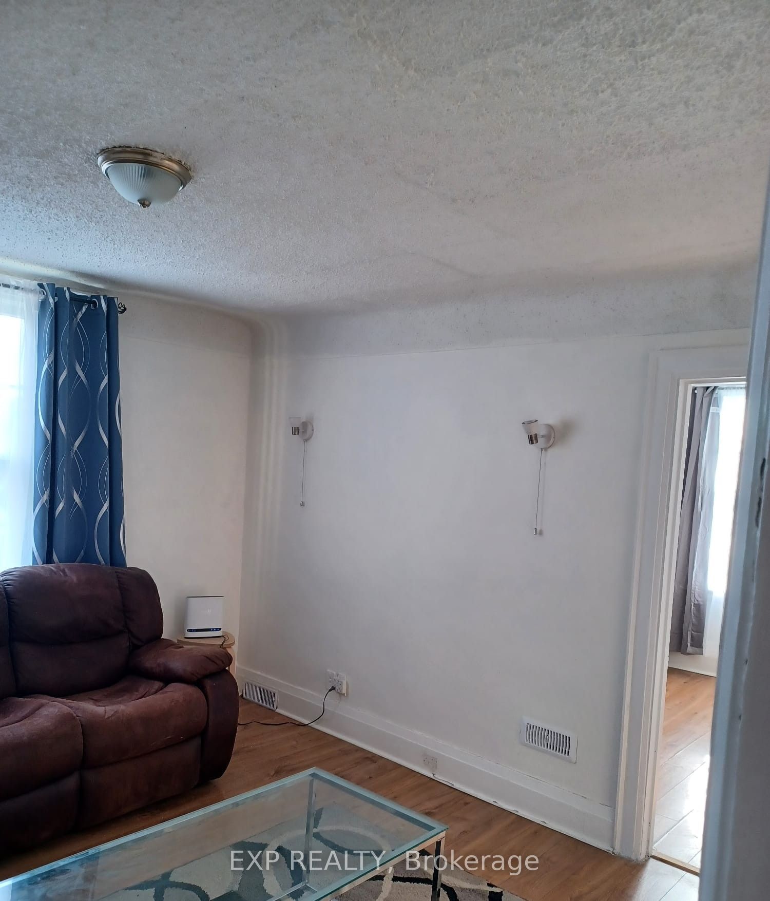 4 Rosemont Avenue Property Photo 5