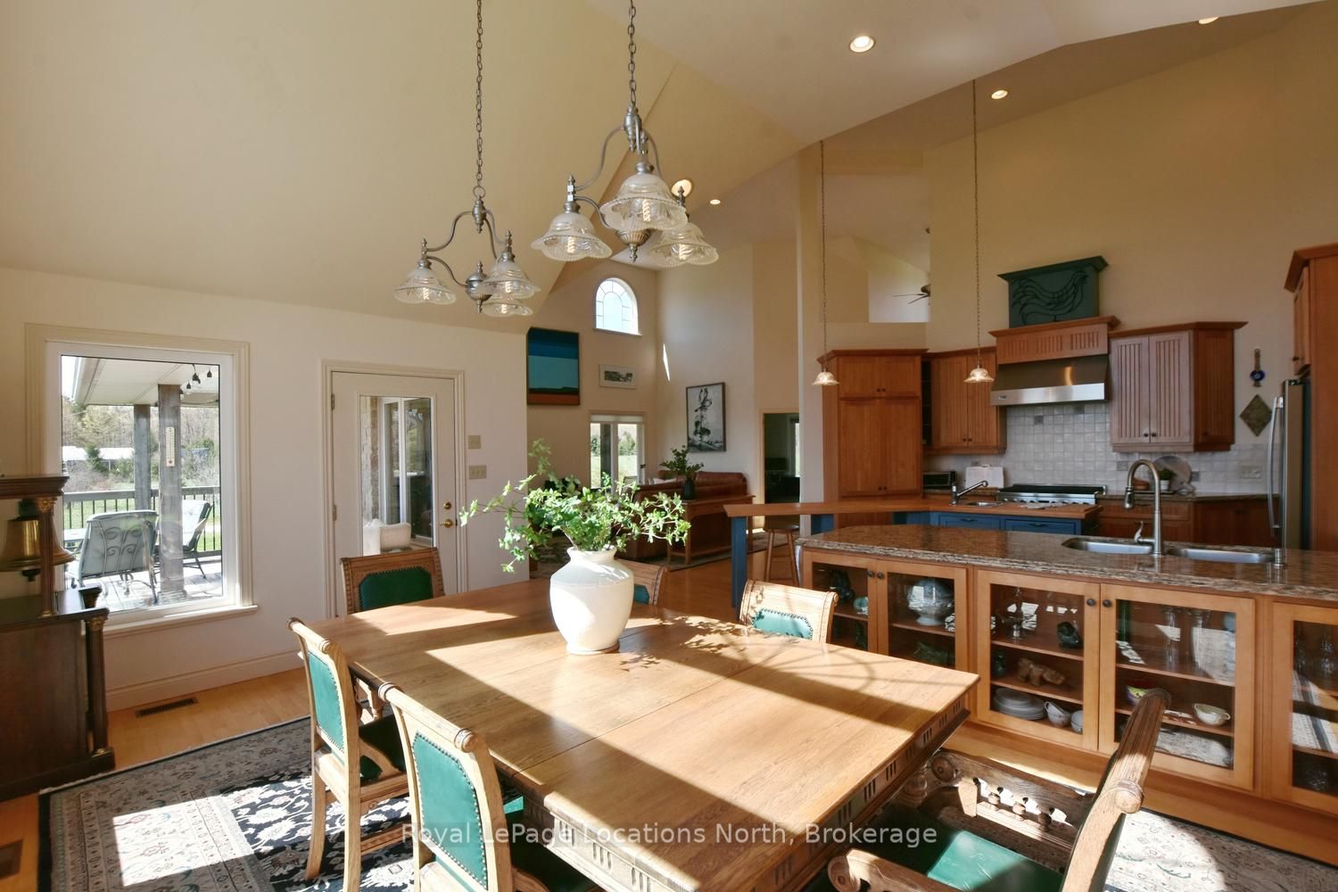 245337 22 Side Road Property Photo 10